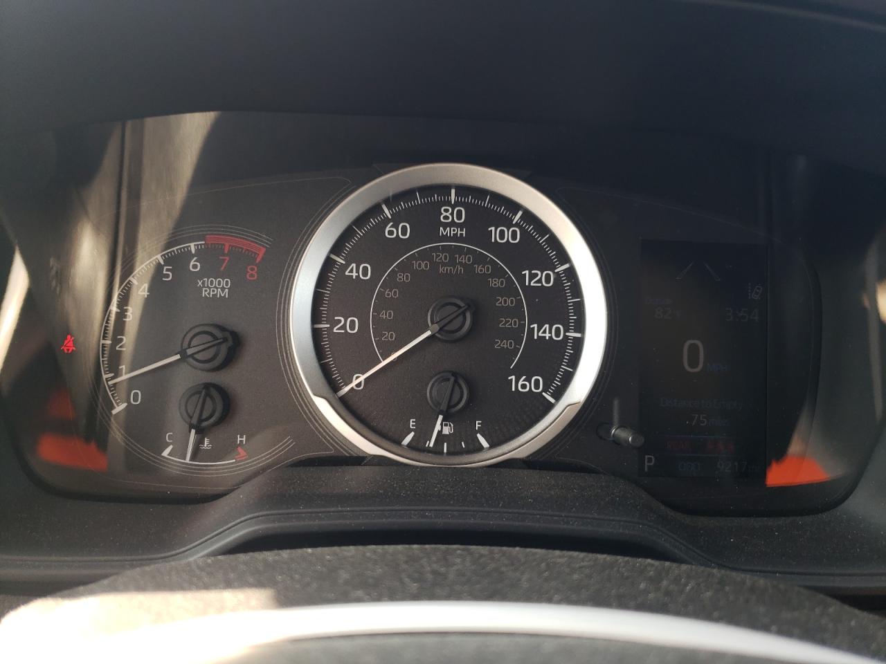 2022 Toyota Corolla Le Red vin: JTDEPMAE0NJ218654