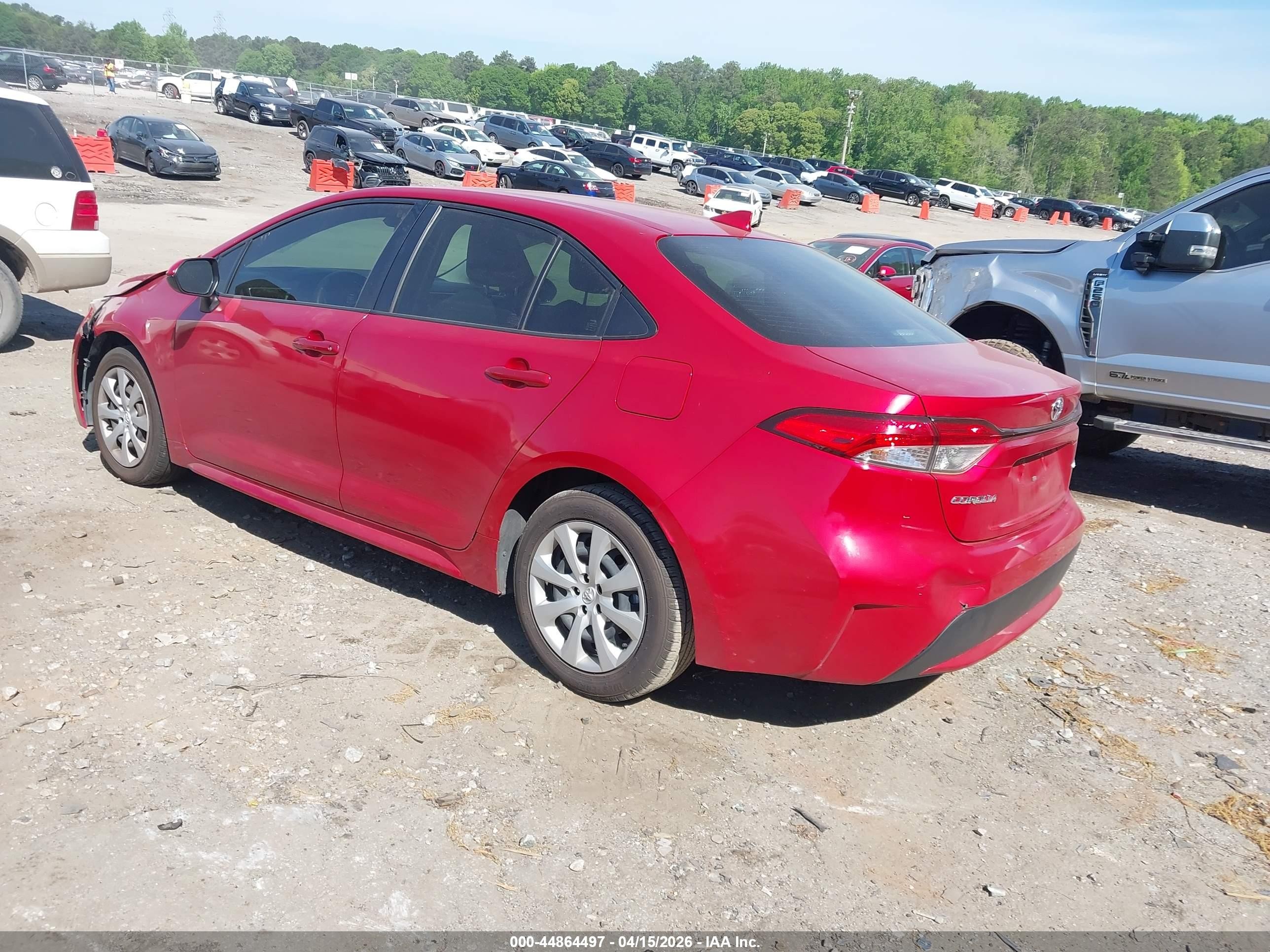 2021 Toyota Corolla Le Red vin: JTDEPMAE3MJ127196
