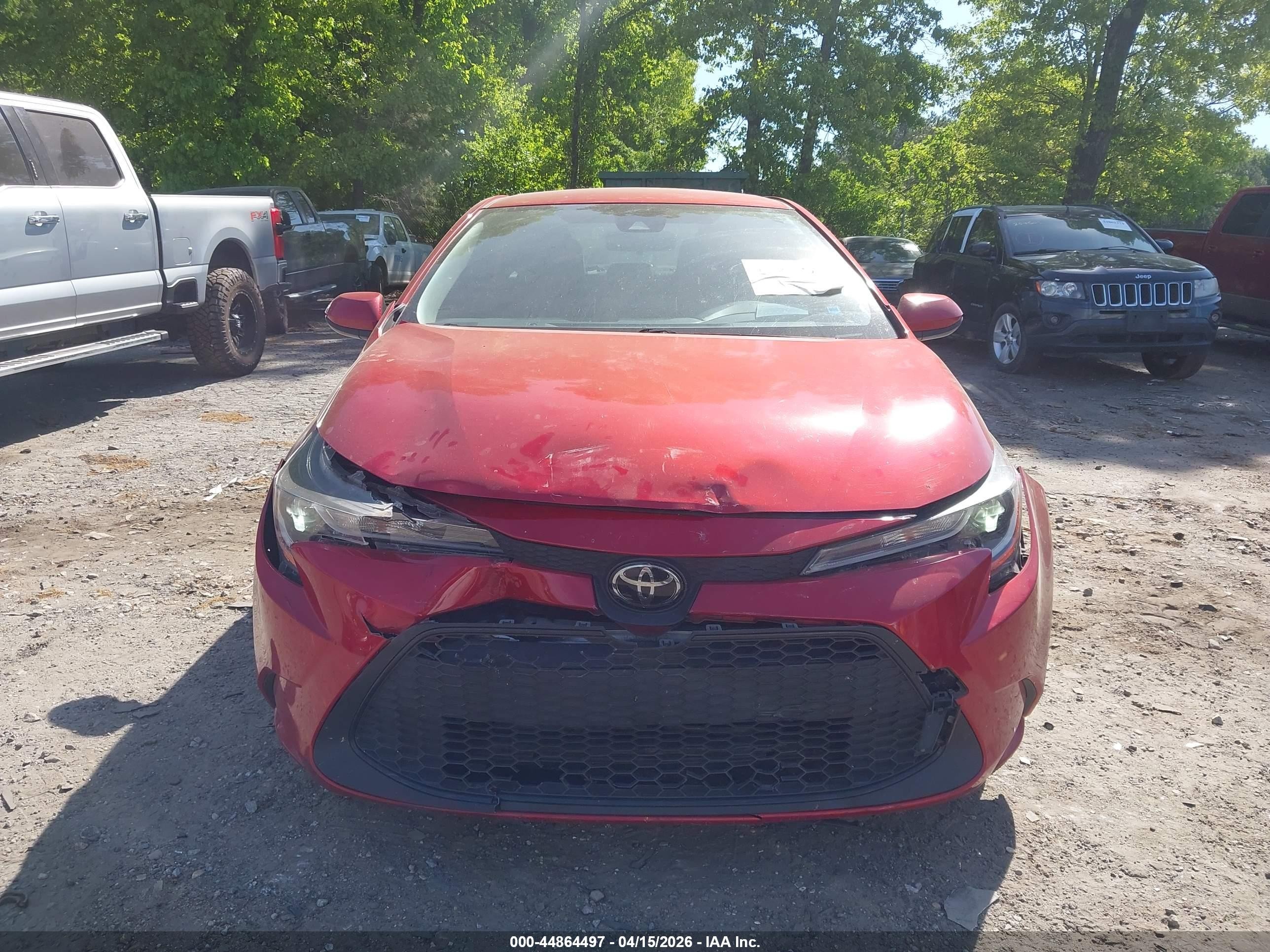 2021 Toyota Corolla Le Red vin: JTDEPMAE3MJ127196