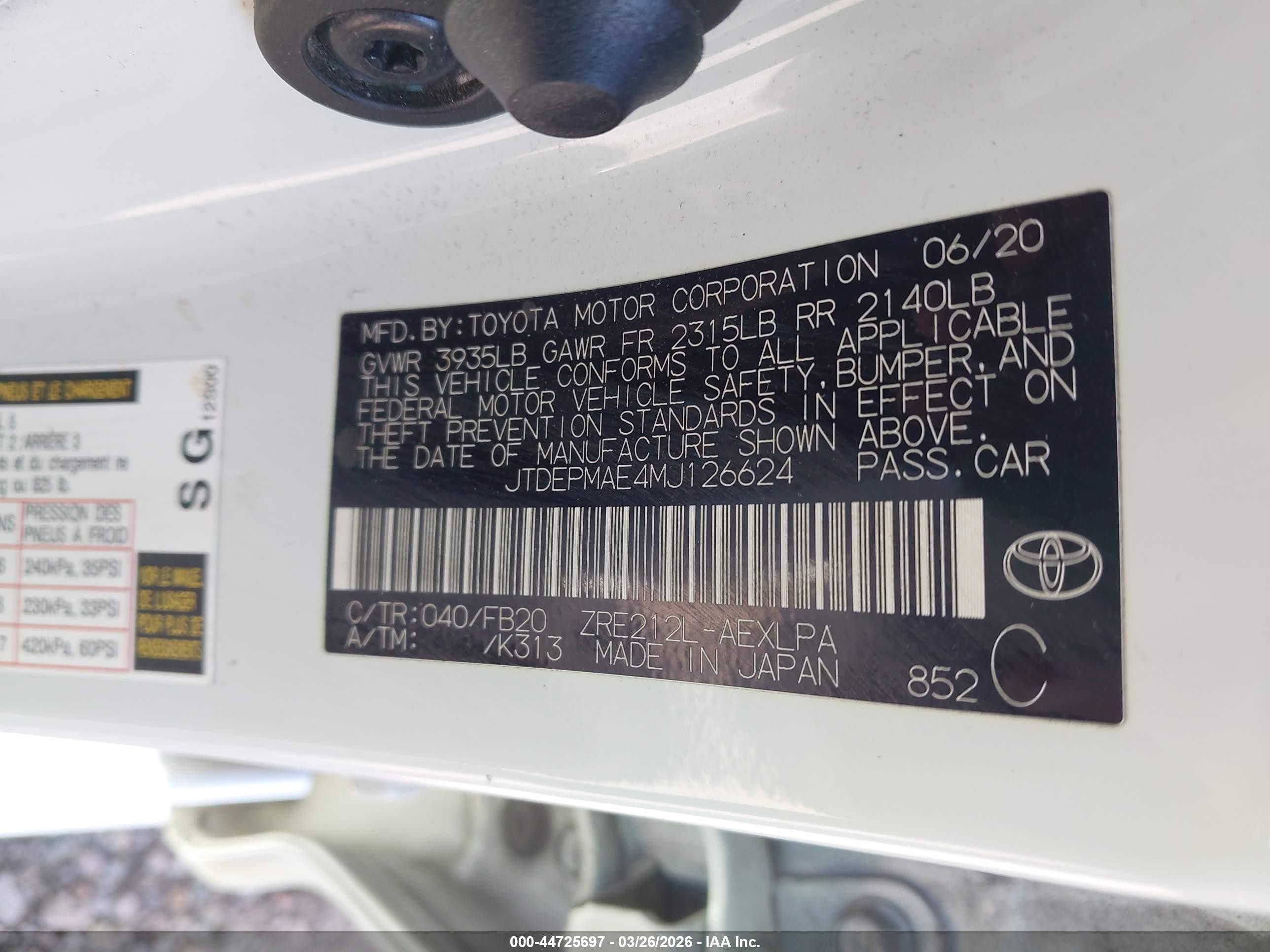 2021 Toyota Corolla Le White vin: JTDEPMAE4MJ126624