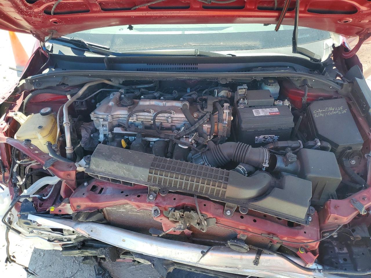 2022 Toyota Corolla Le Red vin: JTDEPMAE5NJ218083