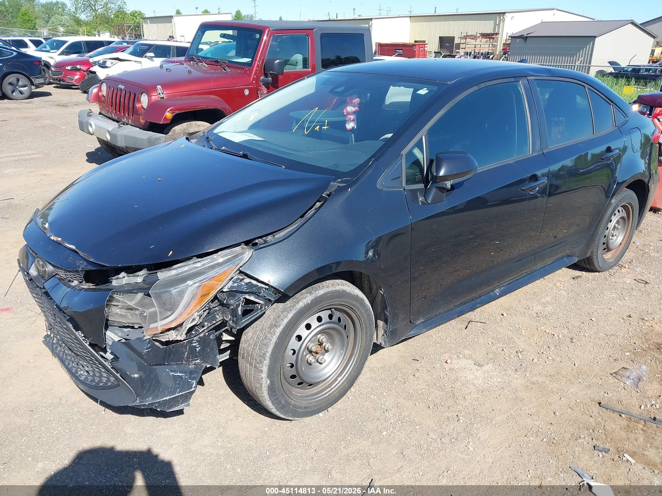 2021 Toyota Corolla Le Black vin: JTDEPMAE6MJ153145