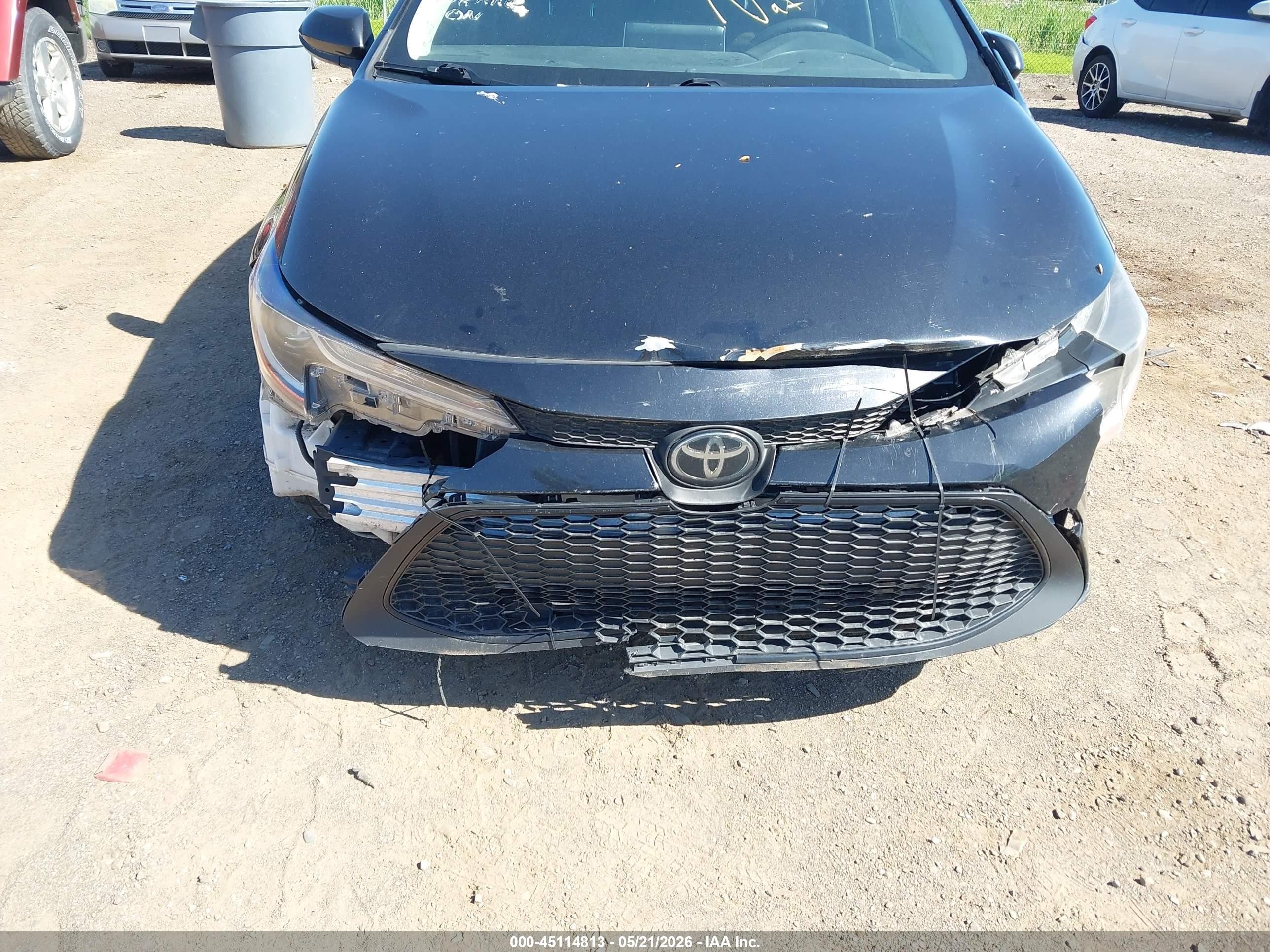 2021 Toyota Corolla Le Black vin: JTDEPMAE6MJ153145