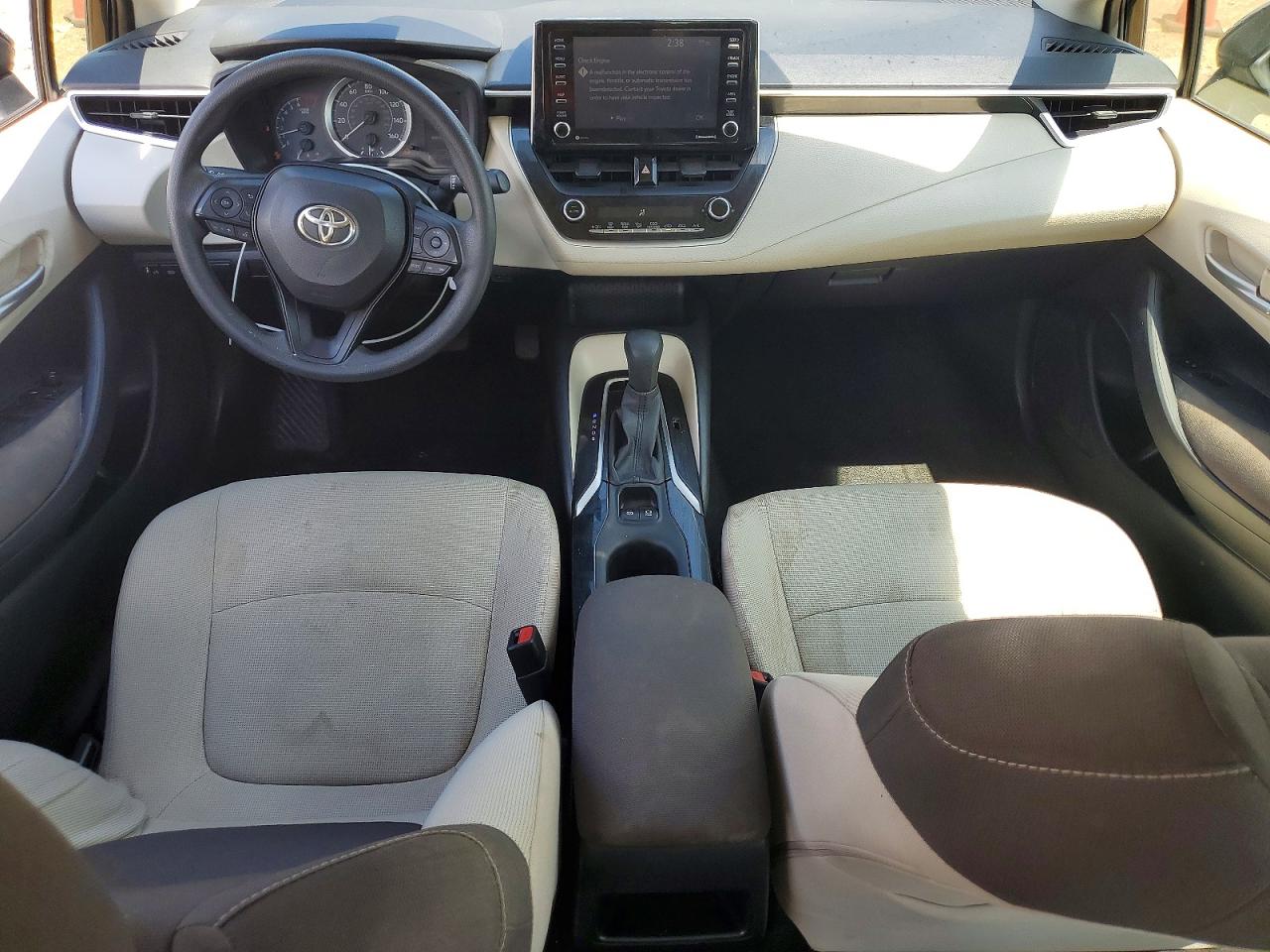 2021 Toyota Corolla Le Black vin: JTDEPMAE7MJ143790