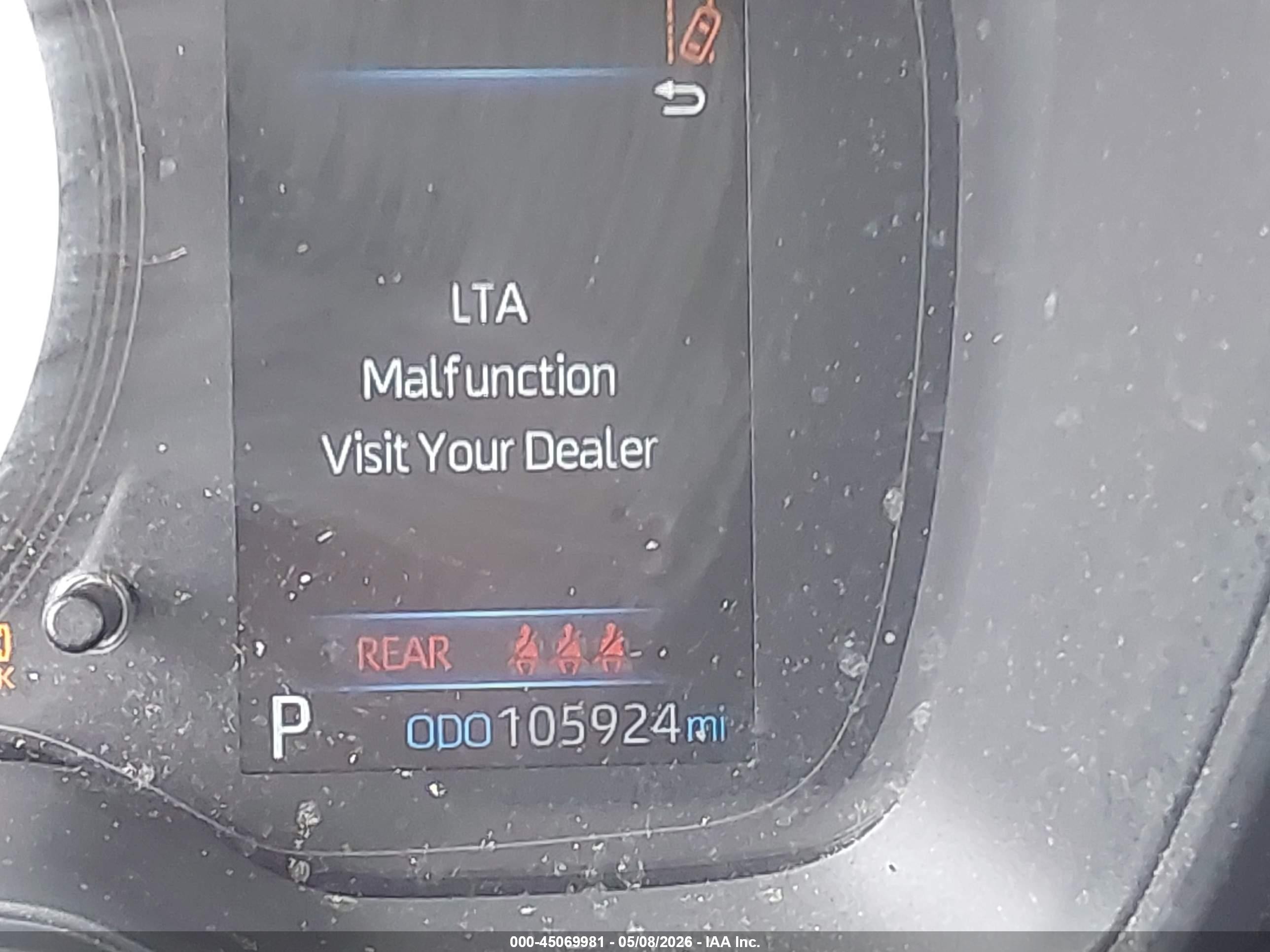 2021 Toyota Corolla Le Red vin: JTDEPMAE8MJ117716