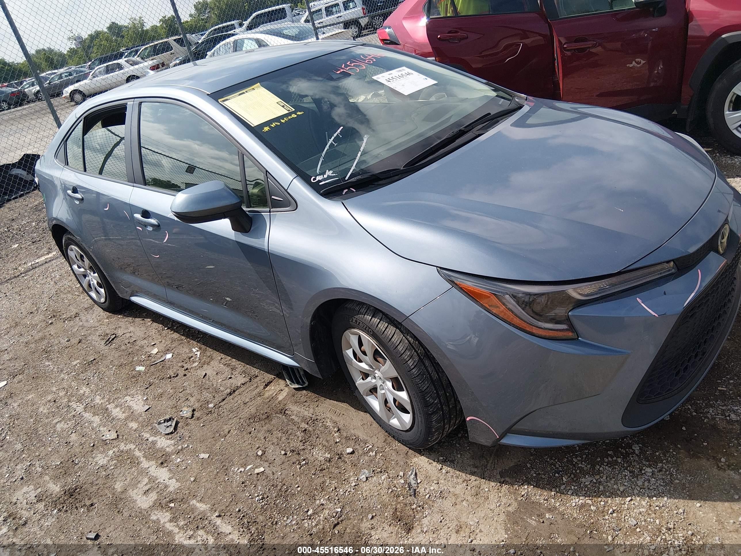 2021 Toyota Corolla Le Light Blue vin: JTDEPMAE8MJ159318