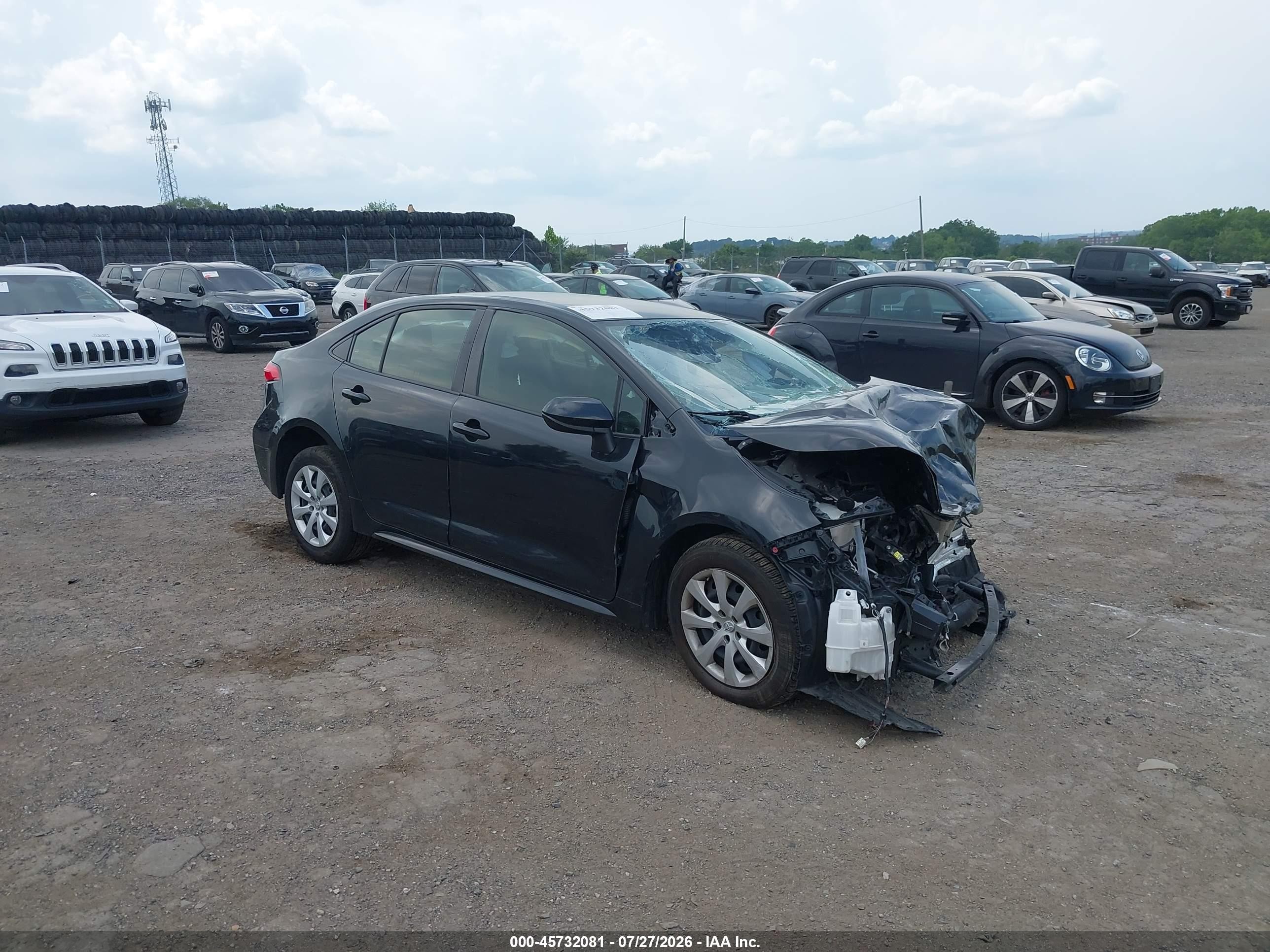 2022 Toyota Corolla Le Black vin: JTDEPMAE8NJ219552