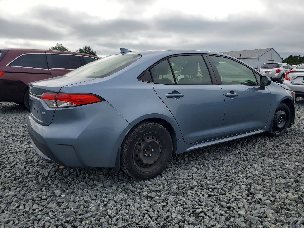2021 Toyota Corolla Le Blue vin: JTDEPMAE9MJ129051