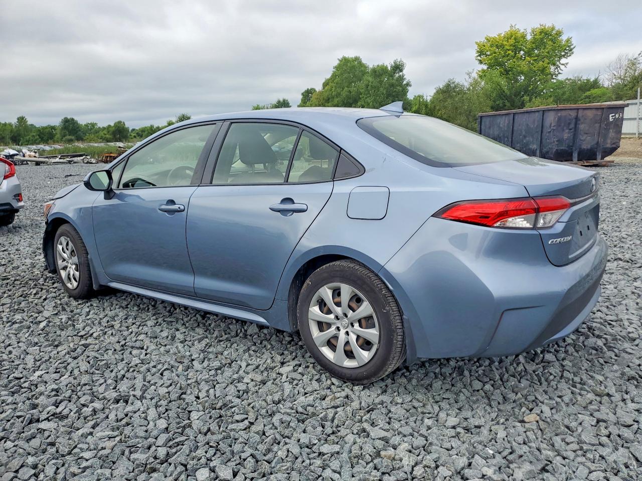 2021 Toyota Corolla Le Blue vin: JTDEPMAE9MJ129051