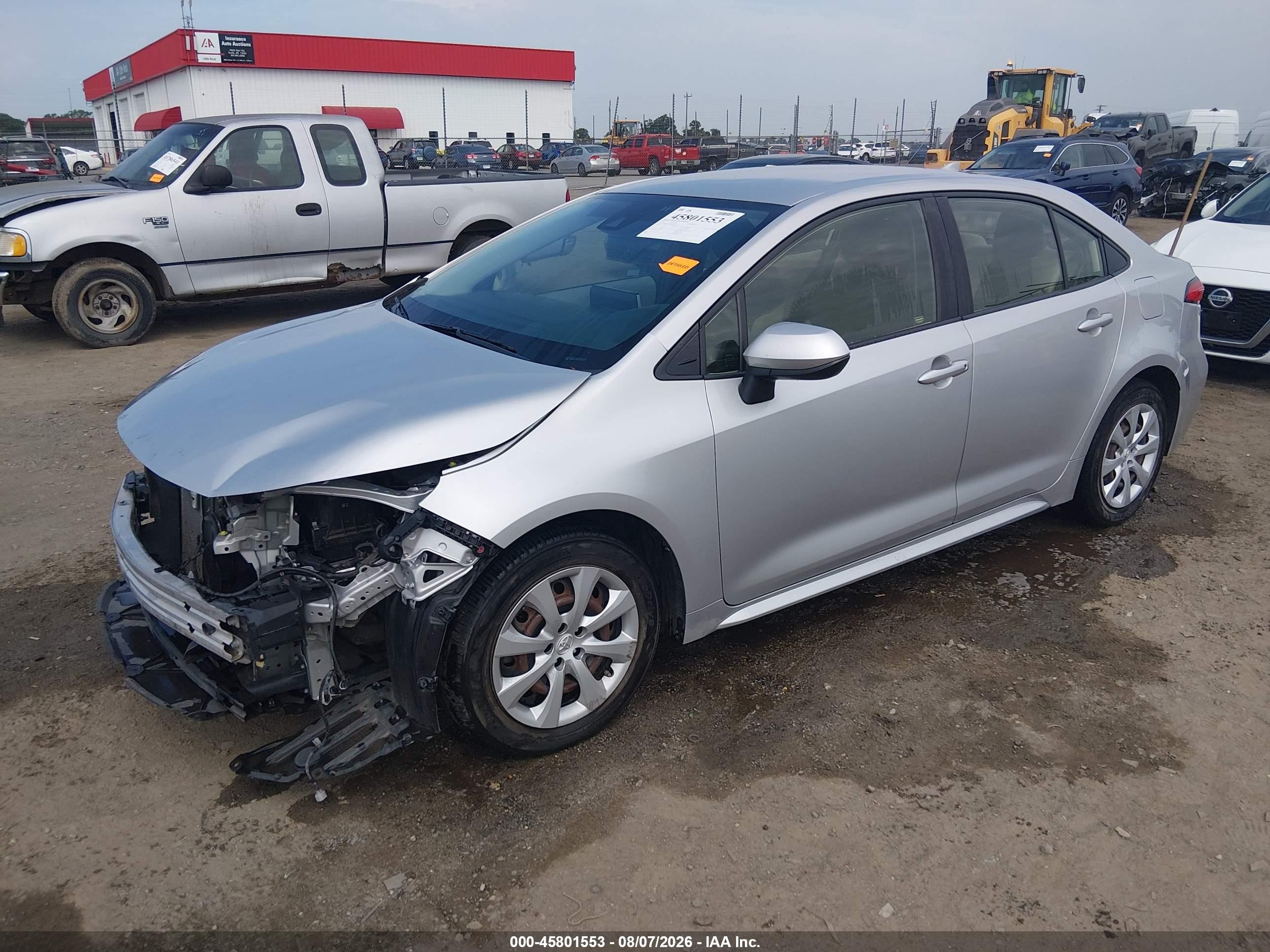 2021 Toyota Corolla Le Silver vin: JTDEPMAE9MJ145931