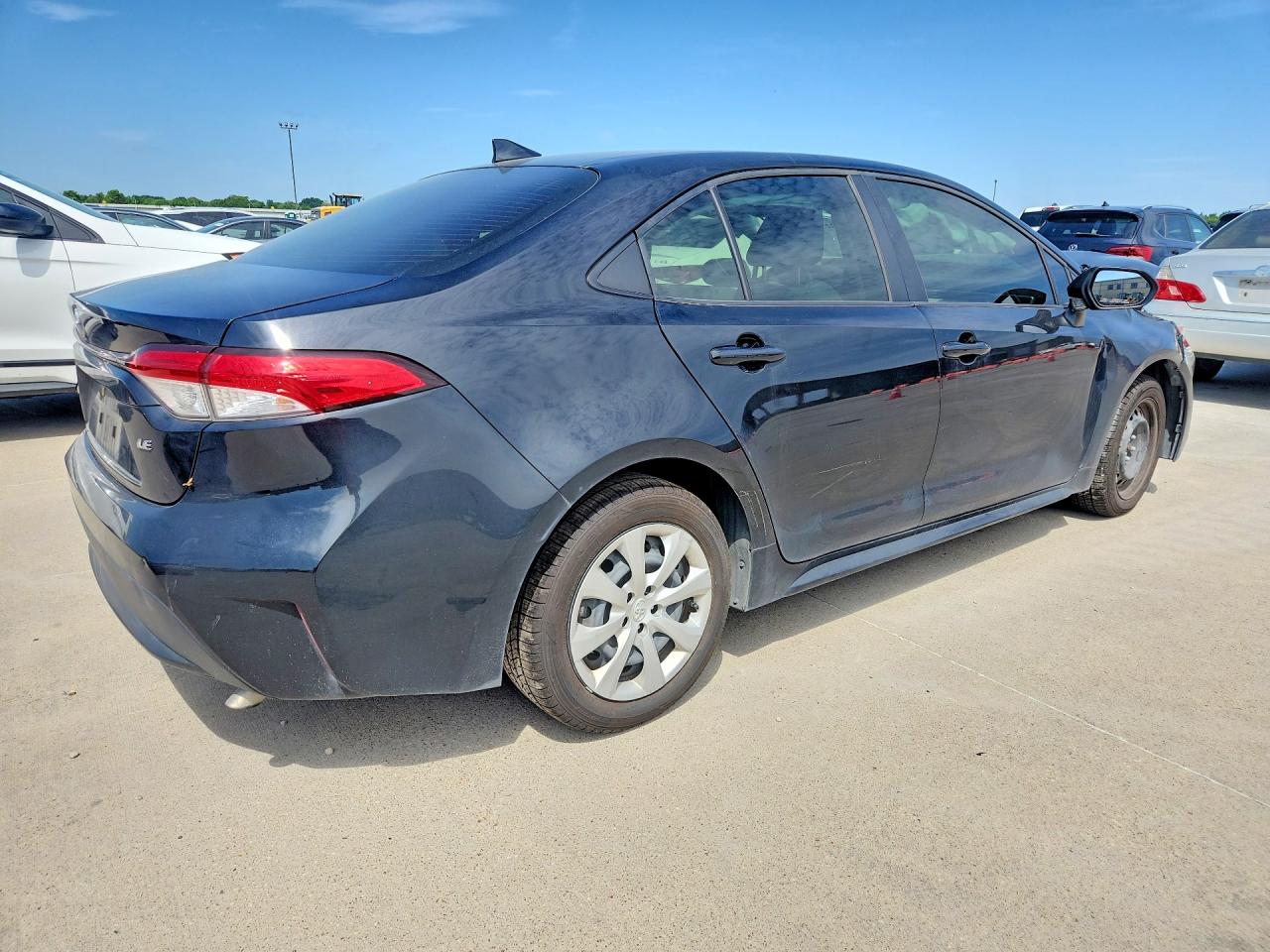 2021 Toyota Corolla Le Черный vin: JTDEPMAEXMJ169736