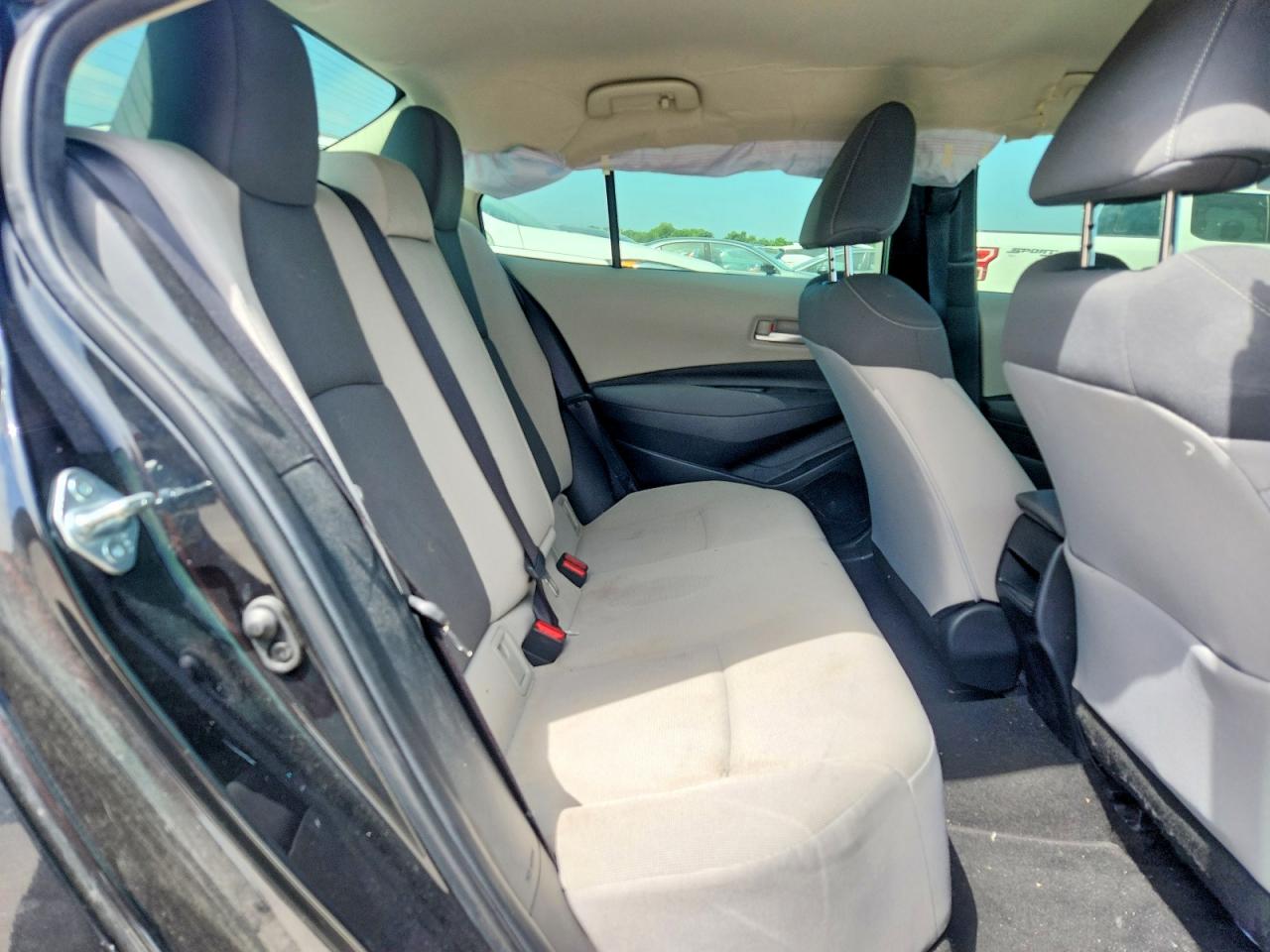 2021 Toyota Corolla Le Черный vin: JTDEPMAEXMJ169736