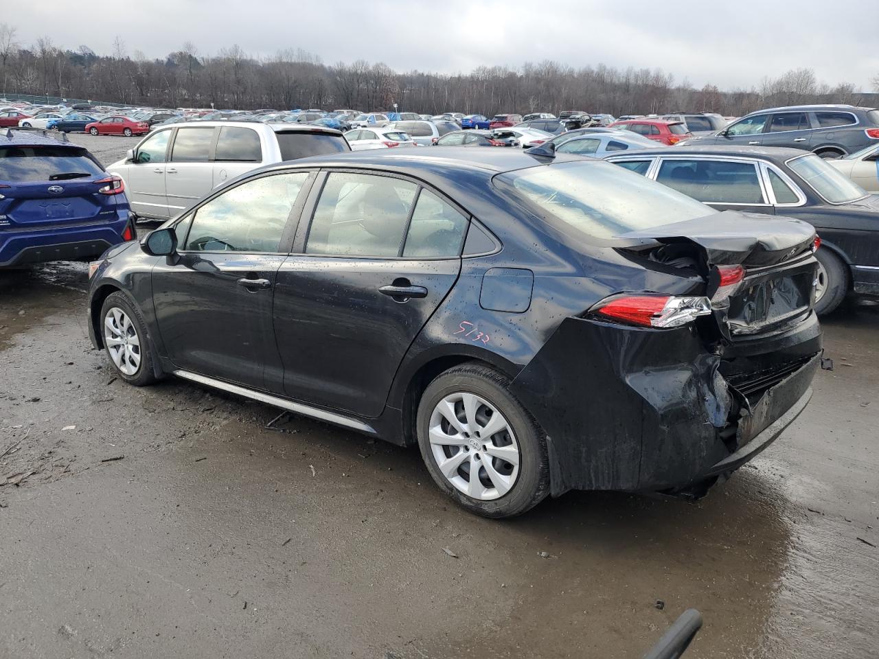 2021 Toyota Corolla Le Black vin: JTDEPMAEXMJ177397