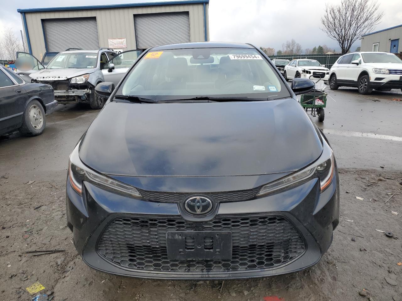 2021 Toyota Corolla Le Black vin: JTDEPMAEXMJ177397