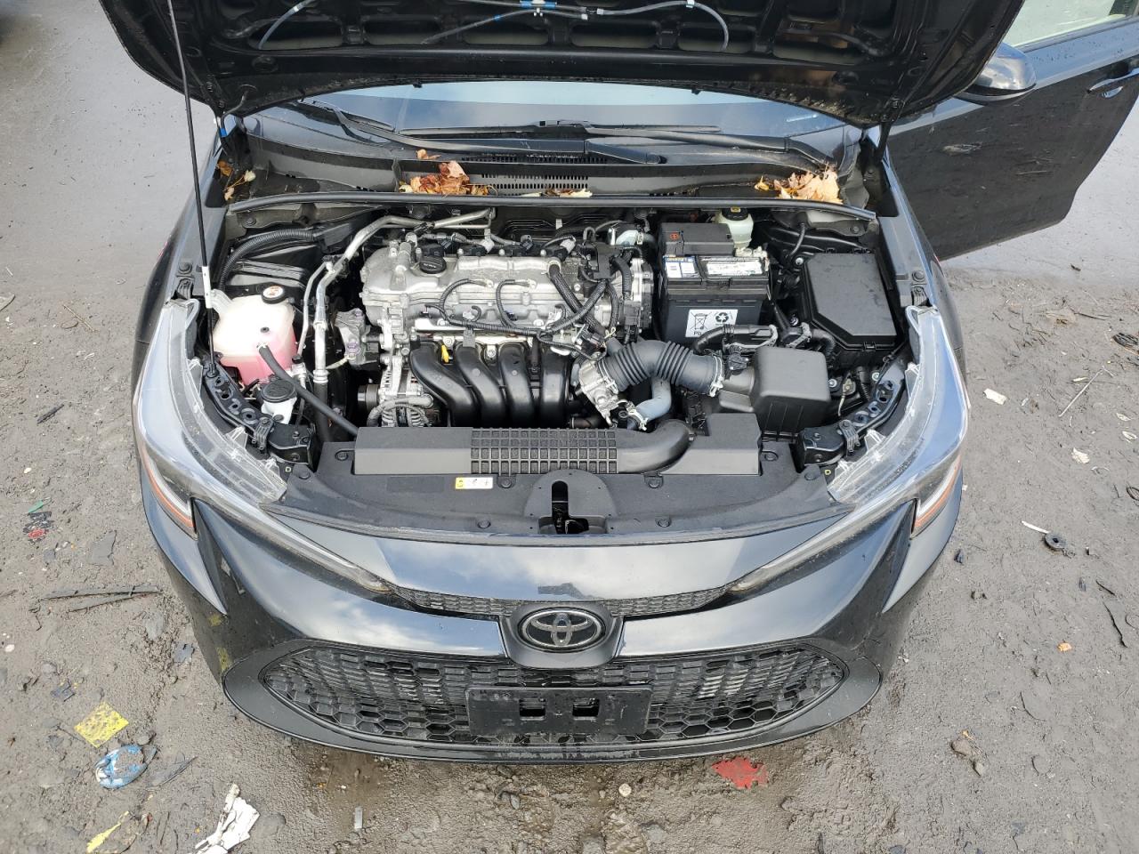 2021 Toyota Corolla Le Black vin: JTDEPMAEXMJ177397