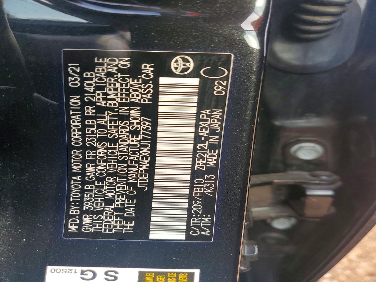 2021 Toyota Corolla Le Black vin: JTDEPMAEXMJ177397
