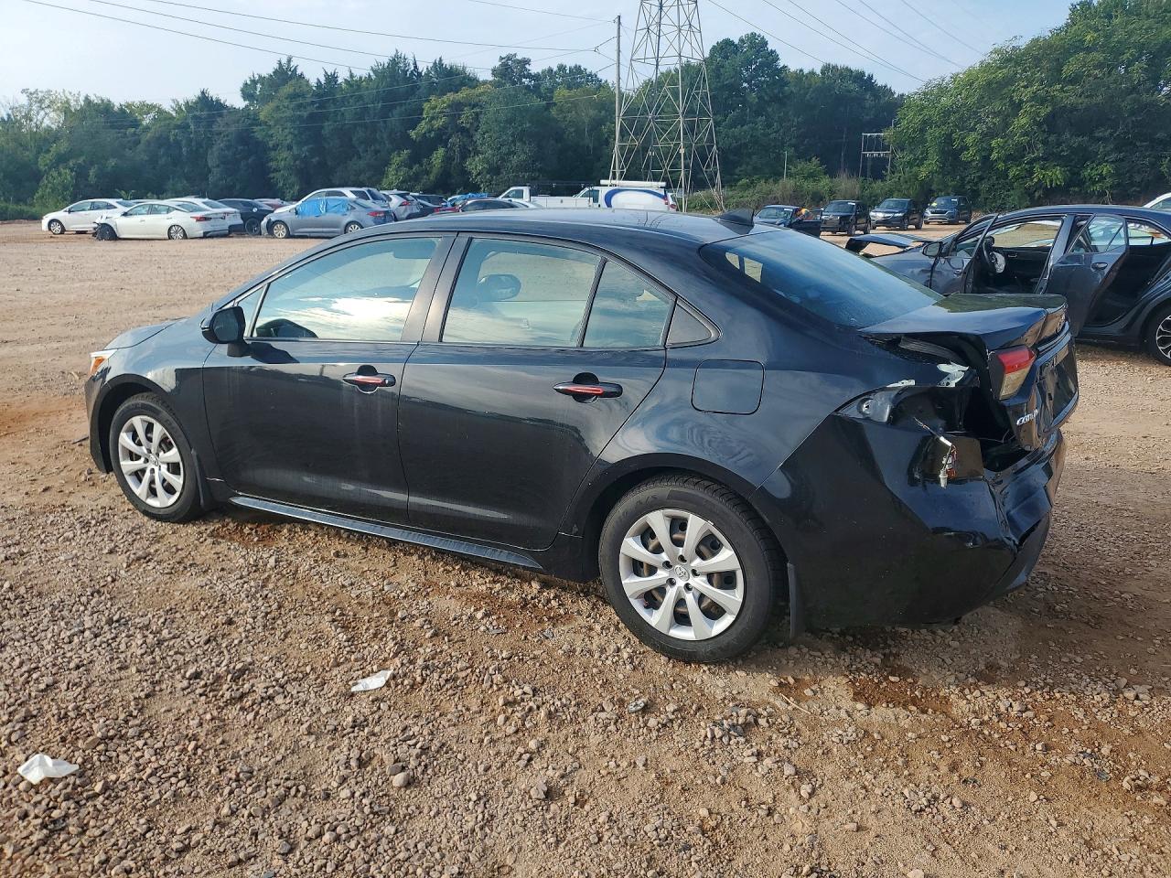 2021 Toyota Corolla Le Black vin: JTDEPMAEXMJ177397
