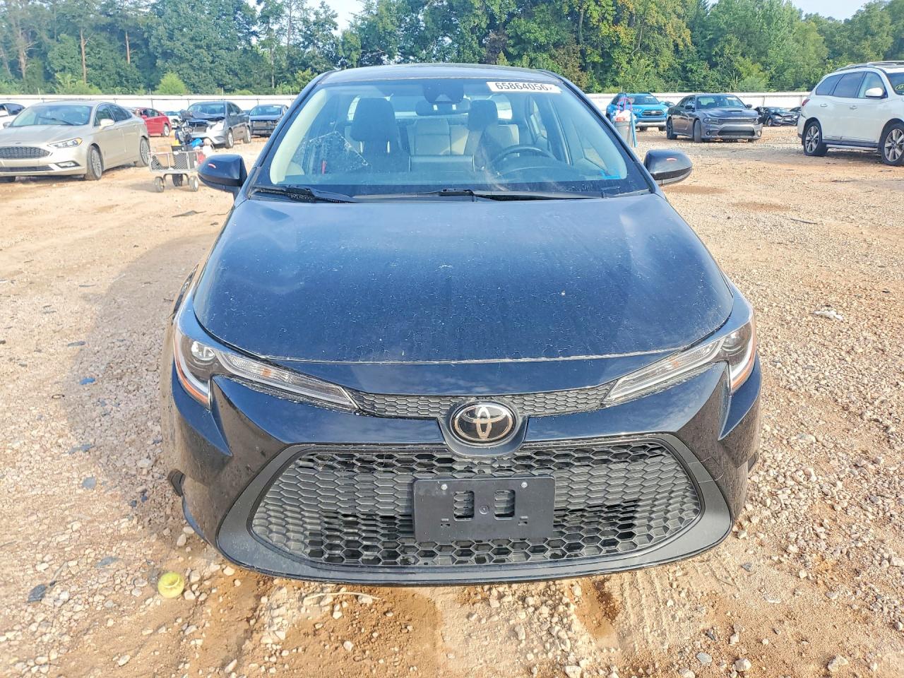2021 Toyota Corolla Le Black vin: JTDEPMAEXMJ177397