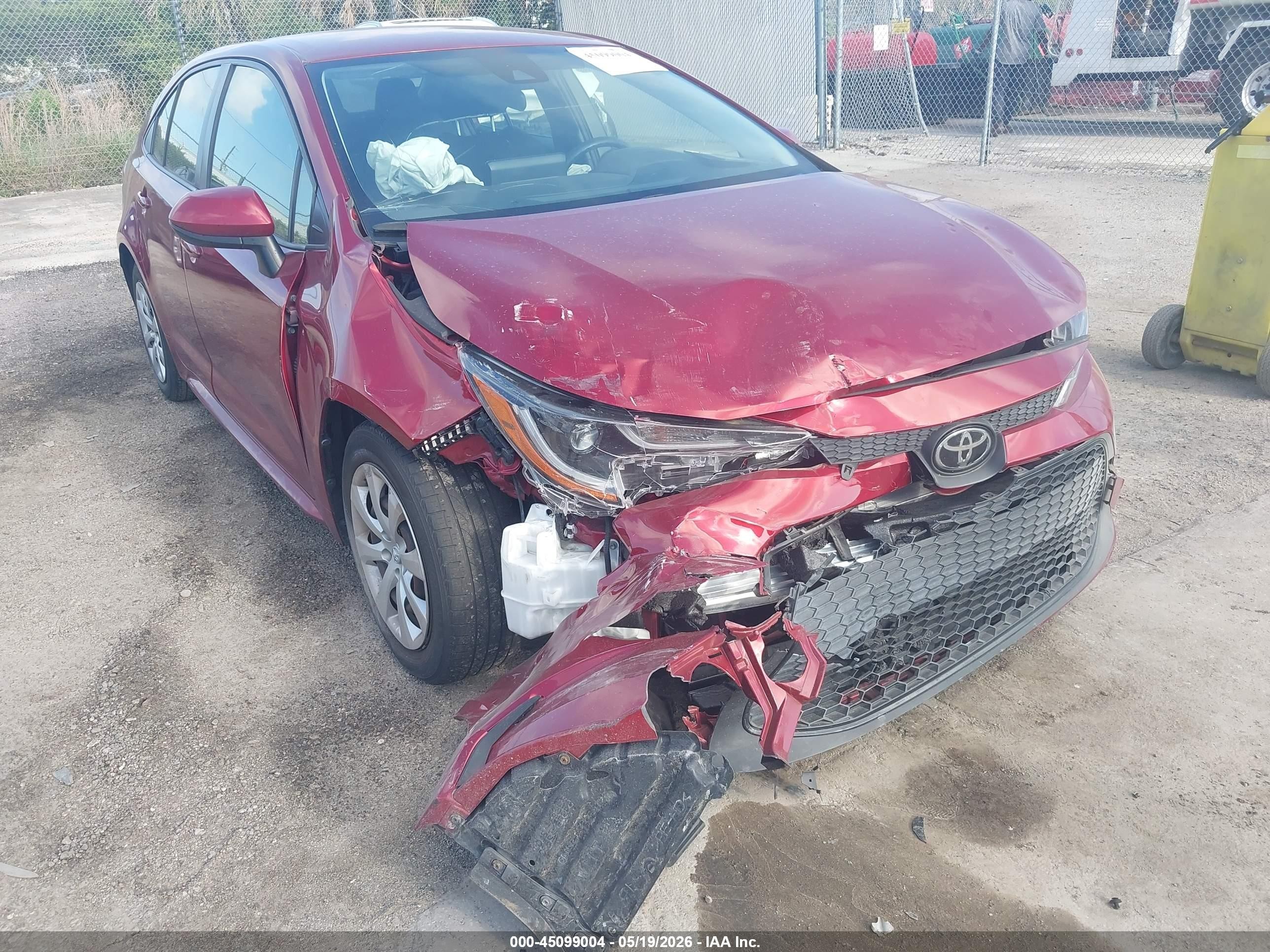 2022 Toyota Corolla Le Red vin: JTDEPMAEXNJ208469