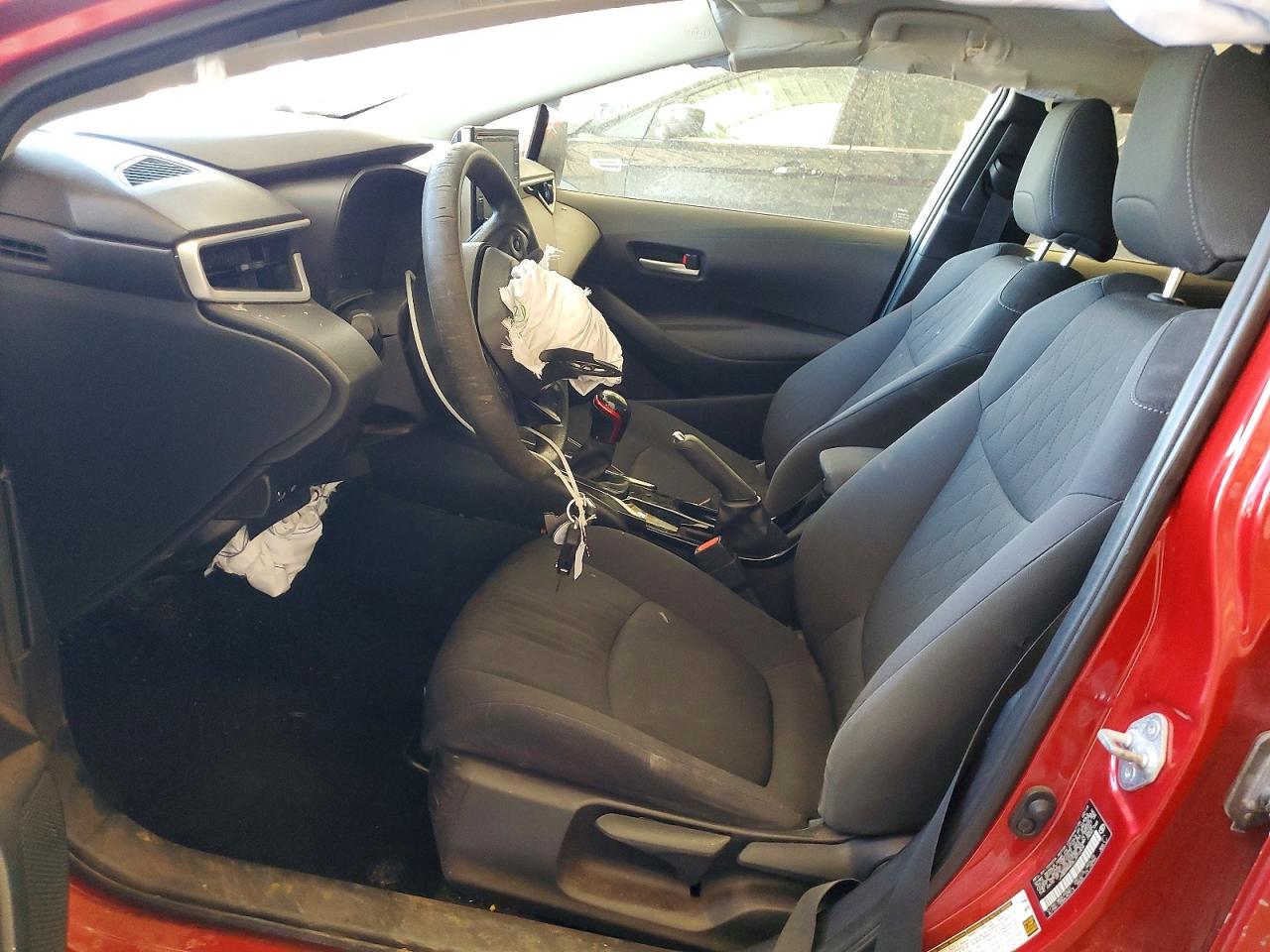 2020 Toyota Corolla Le Red vin: JTDEPRAE0LJ012406