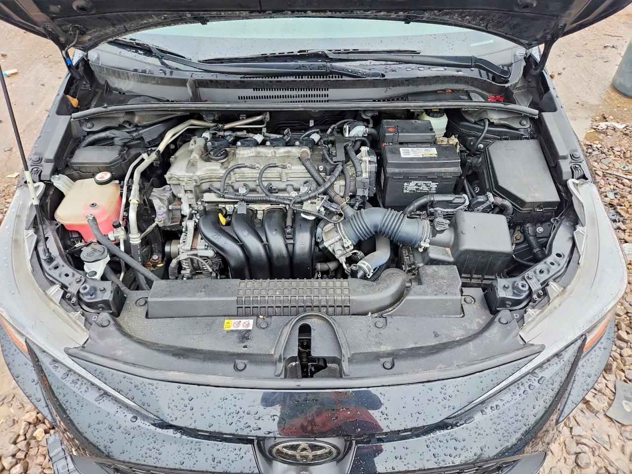2020 Toyota Corolla Le Black vin: JTDEPRAE0LJ066384