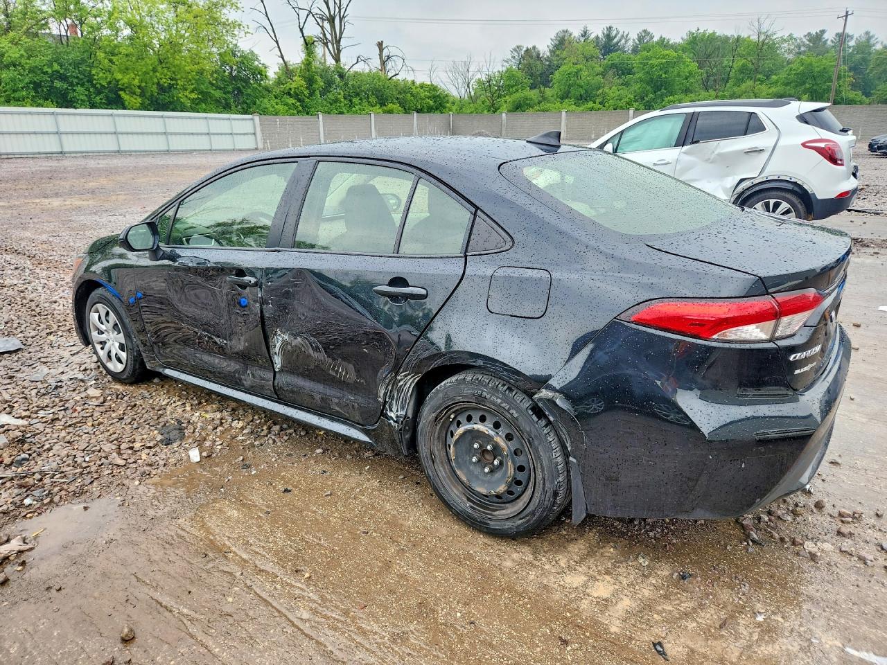 2020 Toyota Corolla Le Black vin: JTDEPRAE0LJ066384