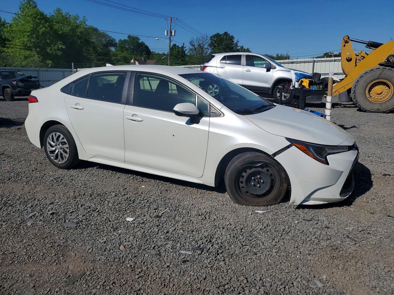 2020 Toyota Corolla Le White vin: JTDEPRAE0LJ105099