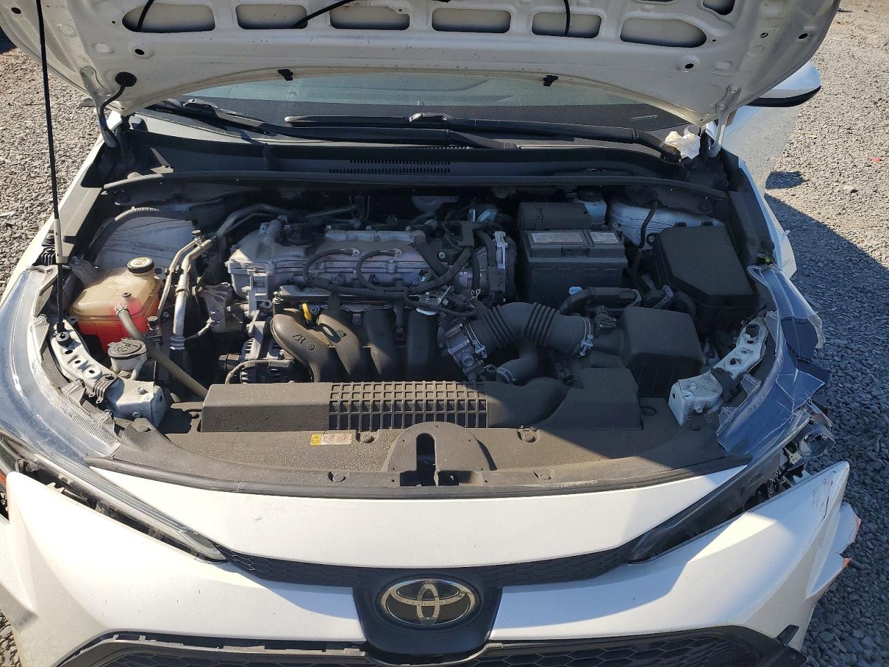 2020 Toyota Corolla Le White vin: JTDEPRAE0LJ105099