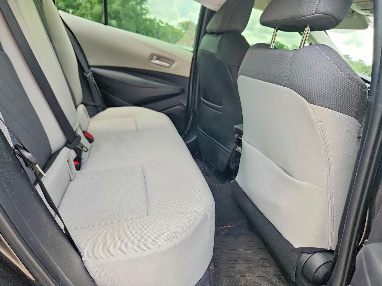 2020 Toyota Corolla Le Black vin: JTDEPRAE1LJ011118