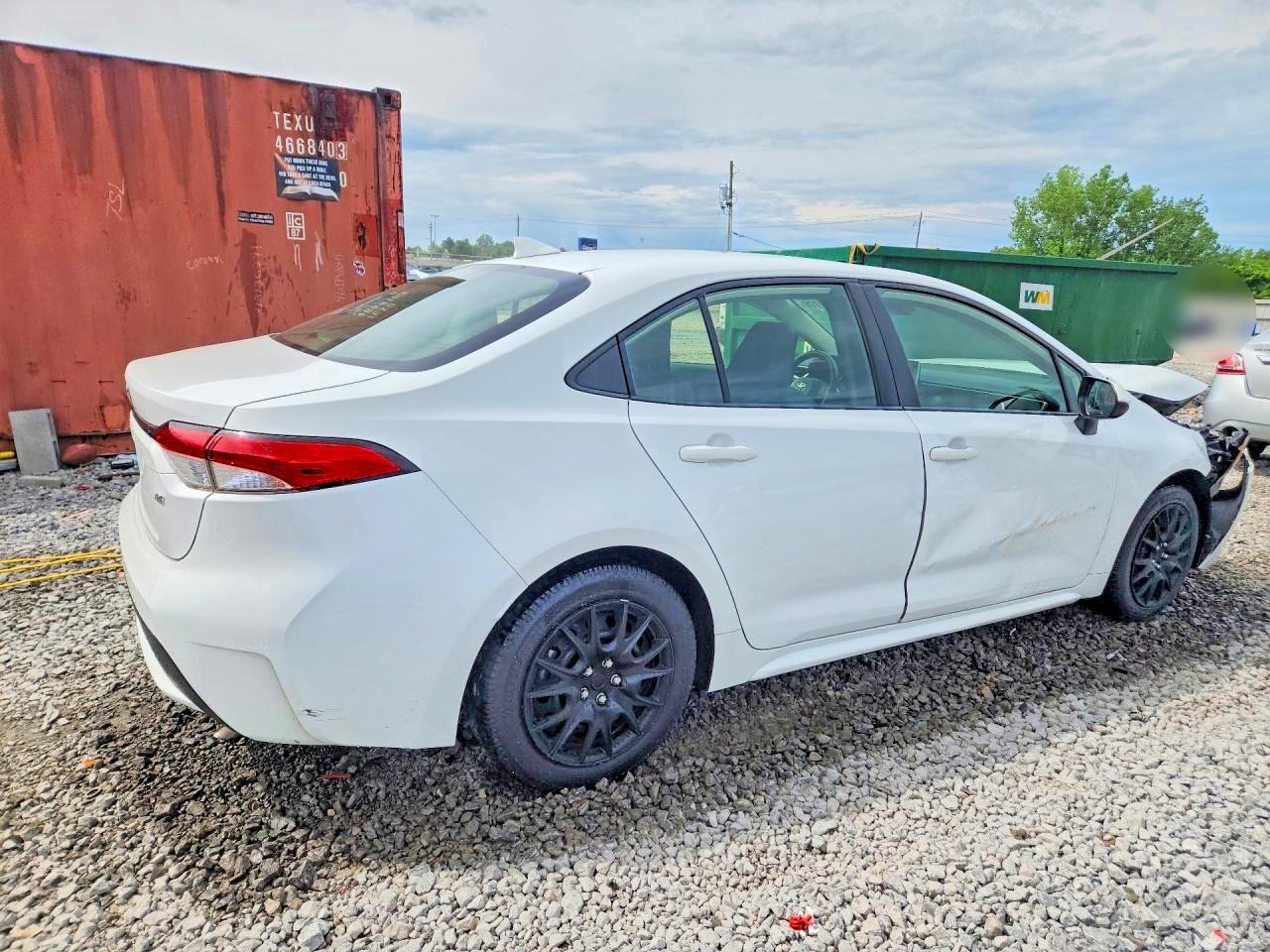 2020 Toyota Corolla Le White vin: JTDEPRAE1LJ028002