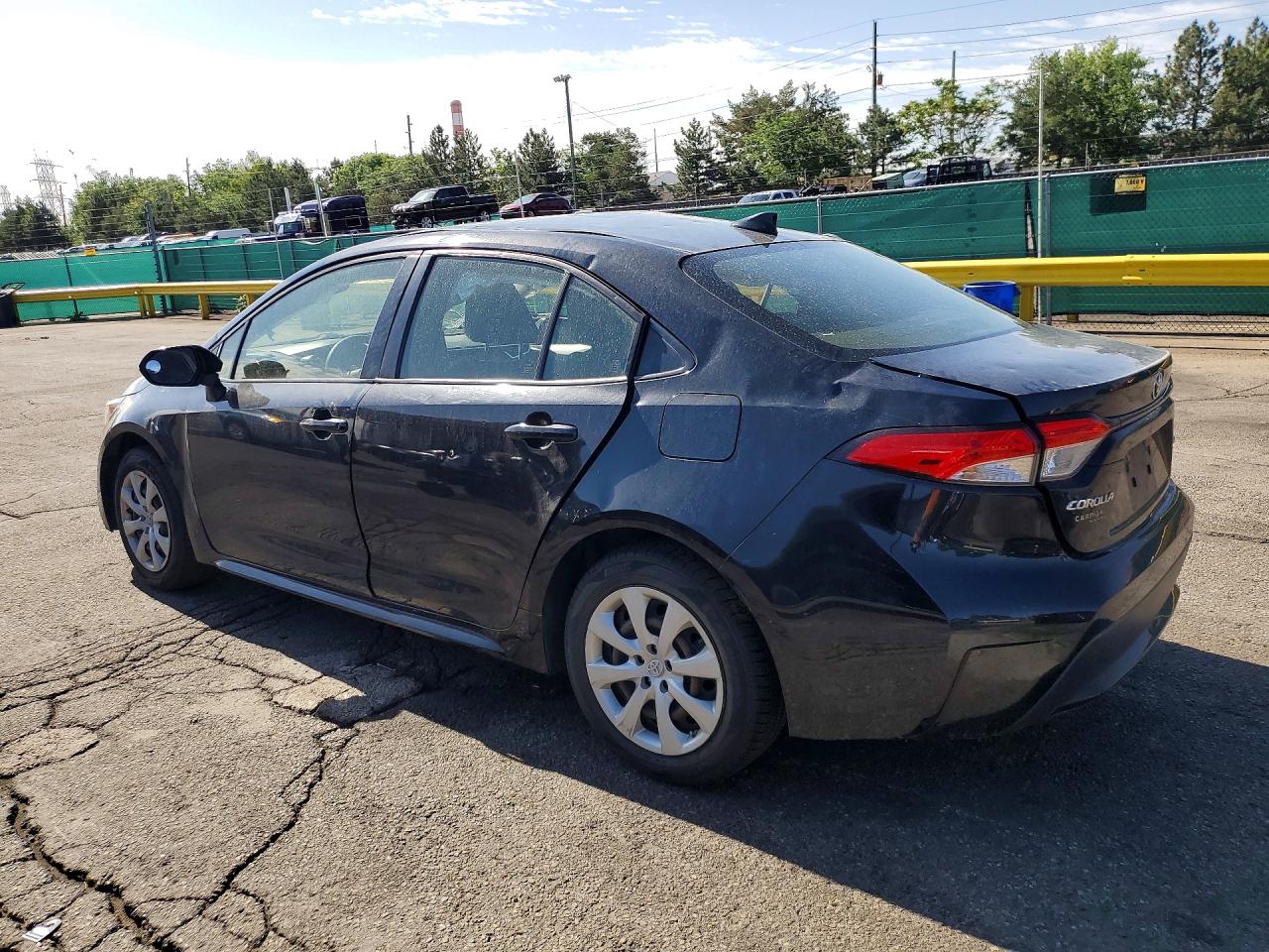 2020 Toyota Corolla Le Black vin: JTDEPRAE2LJ045889