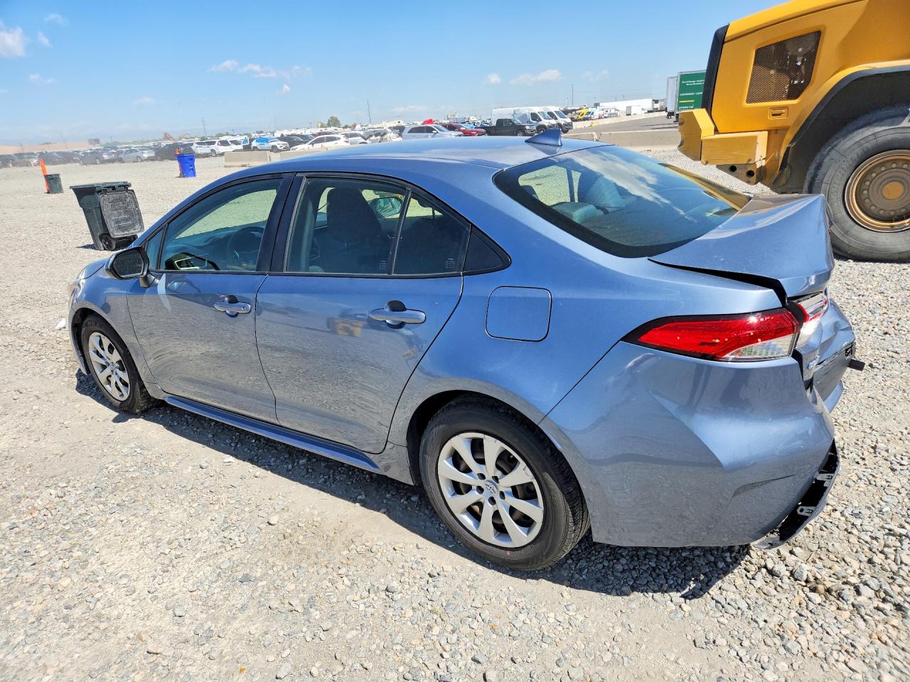 2020 Toyota Corolla Le Blue vin: JTDEPRAE3LJ013534
