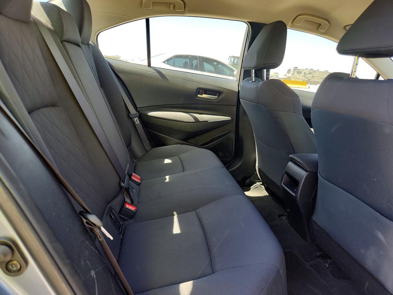 2020 Toyota Corolla Le Blue vin: JTDEPRAE3LJ013534