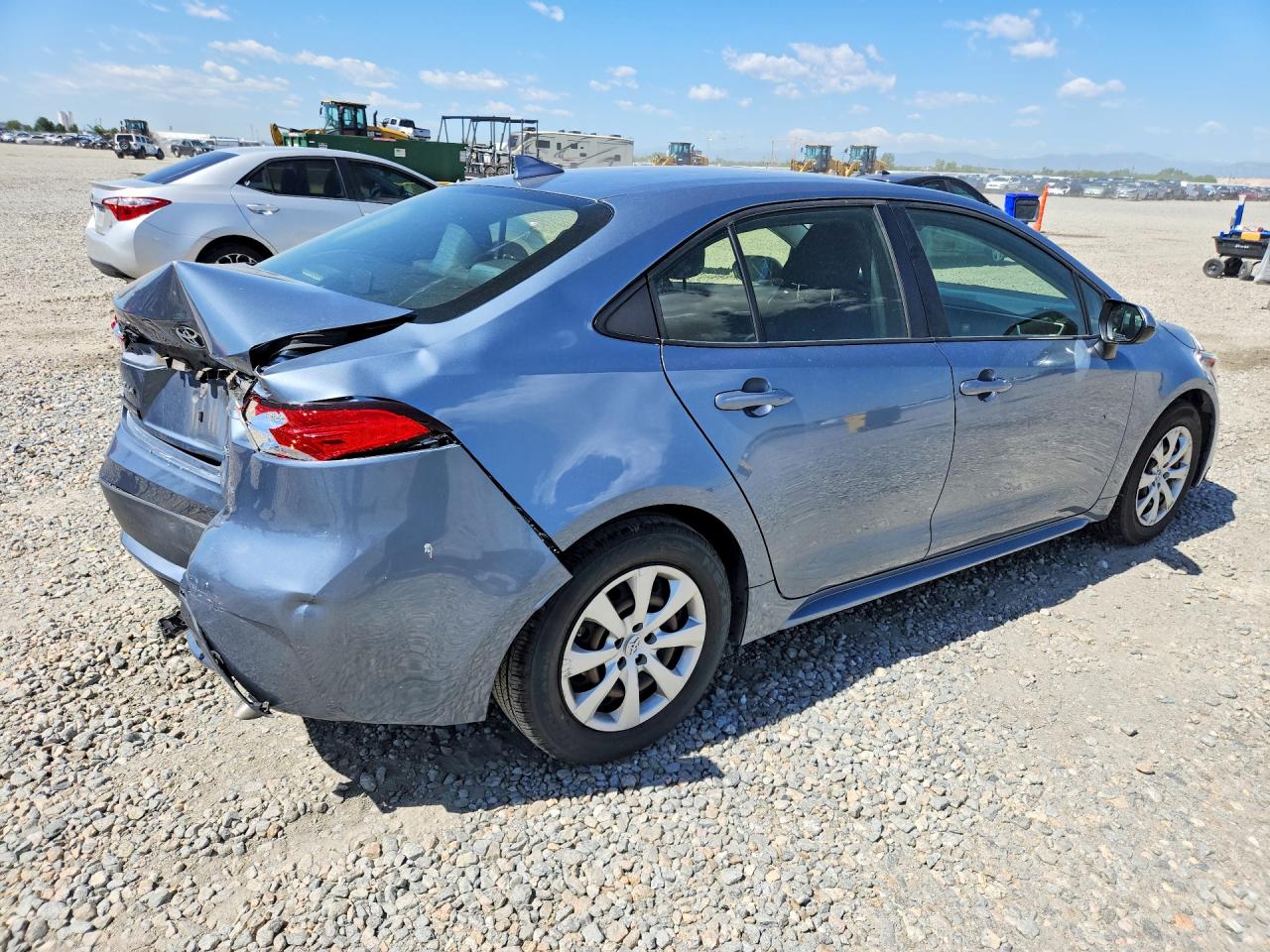 2020 Toyota Corolla Le Blue vin: JTDEPRAE3LJ013534