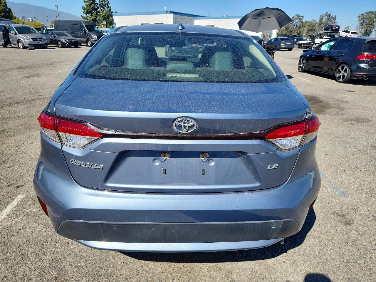 2020 Toyota Corolla Le Blue vin: JTDEPRAE3LJ042385