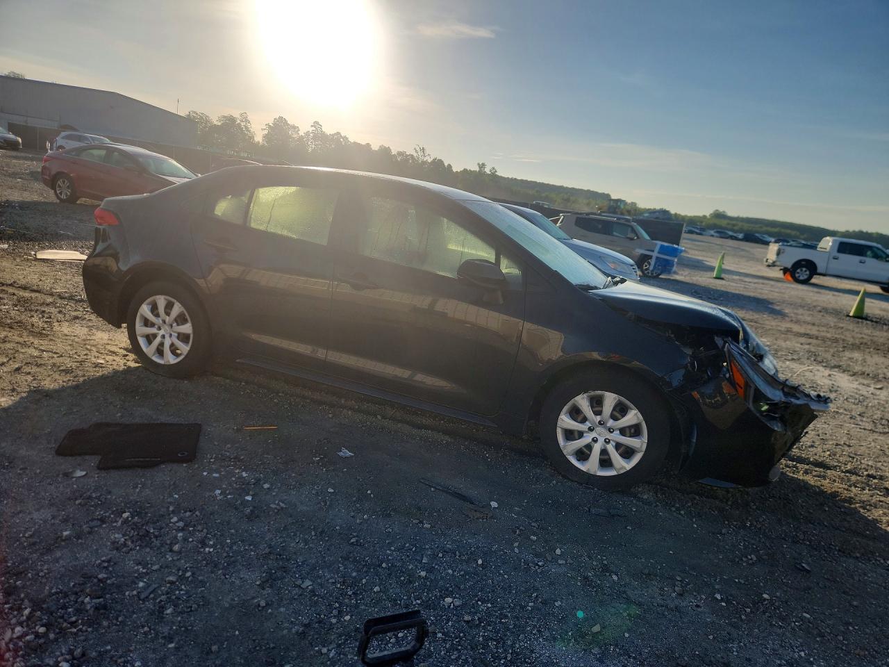 2020 Toyota Corolla Le Black vin: JTDEPRAE4LJ059373