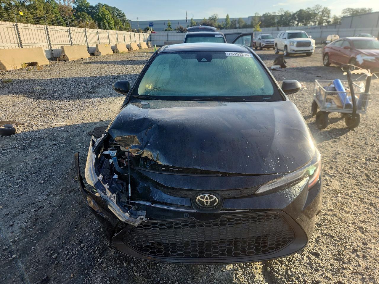 2020 Toyota Corolla Le Black vin: JTDEPRAE4LJ059373