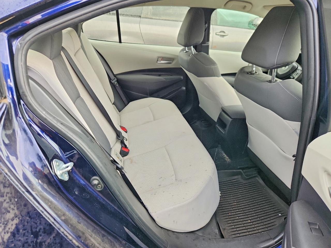 2020 Toyota Corolla Le Синий vin: JTDEPRAE5LJ060001