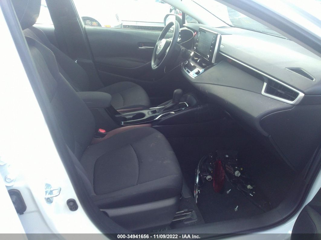 2020 Toyota Corolla Le White vin: JTDEPRAE7LJ028070