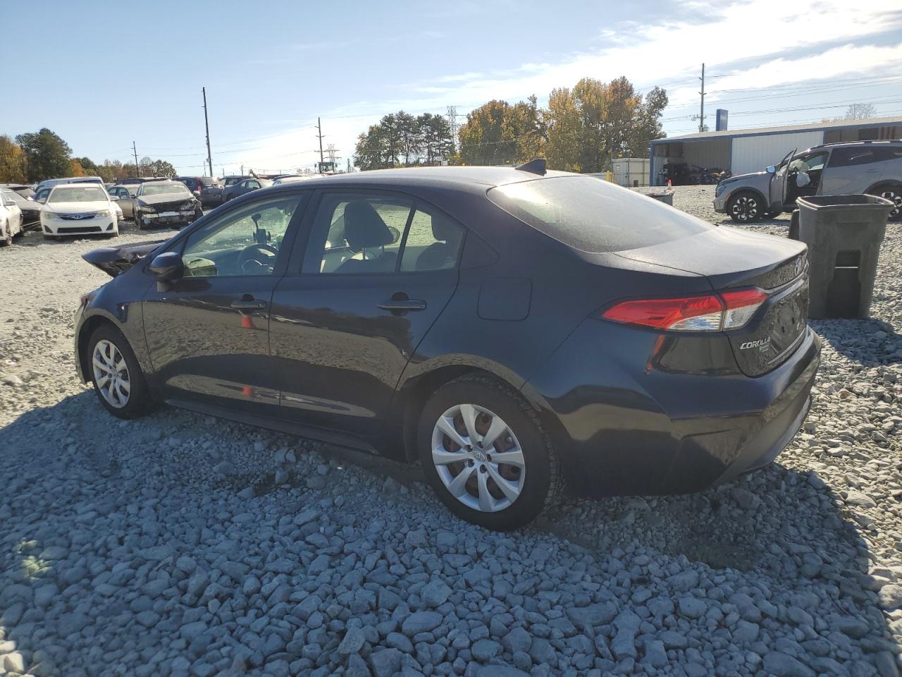 2020 Toyota Corolla Le Black vin: JTDEPRAE8LJ010547