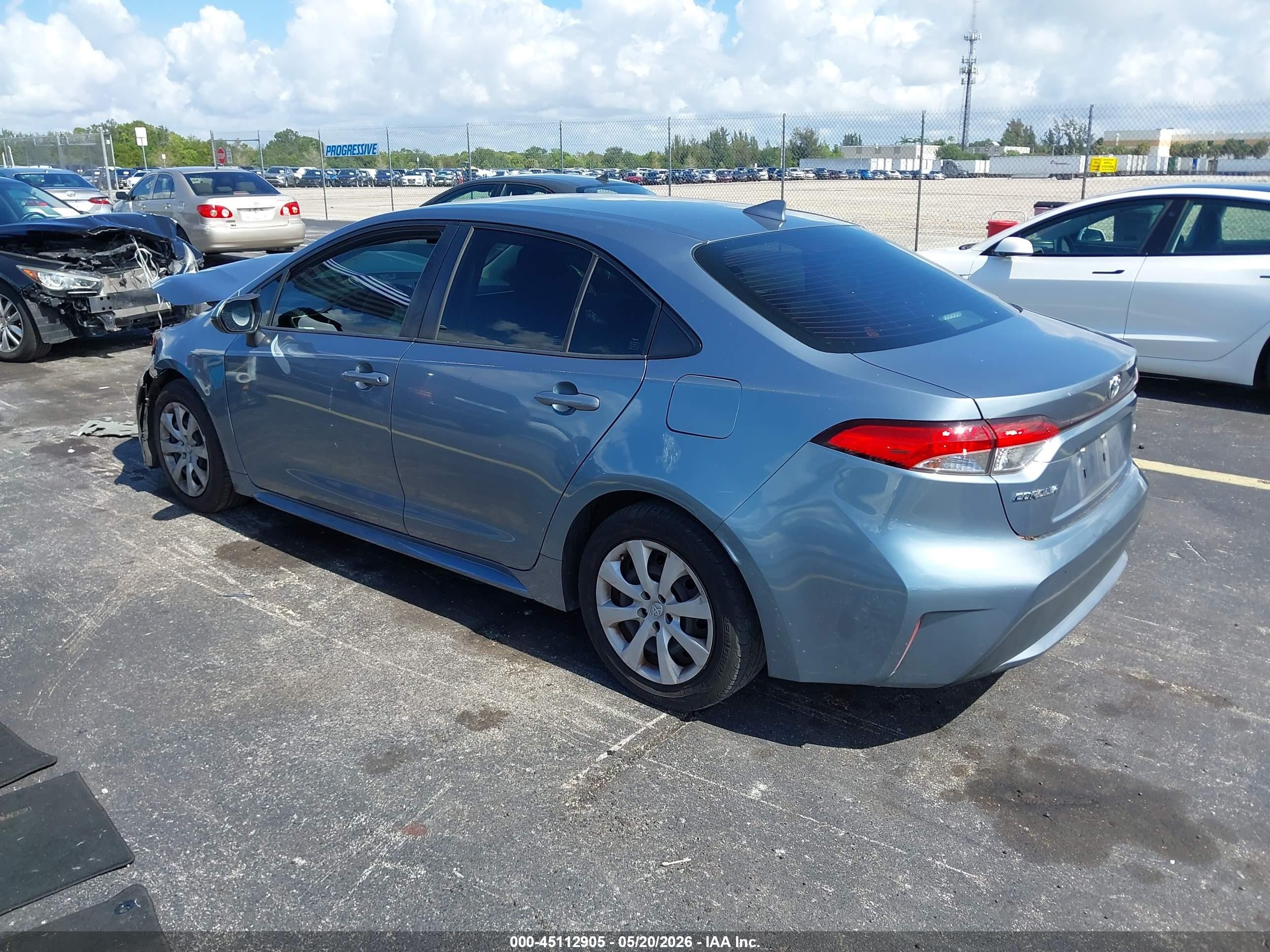 2020 Toyota Corolla Le Gray vin: JTDEPRAE8LJ067279