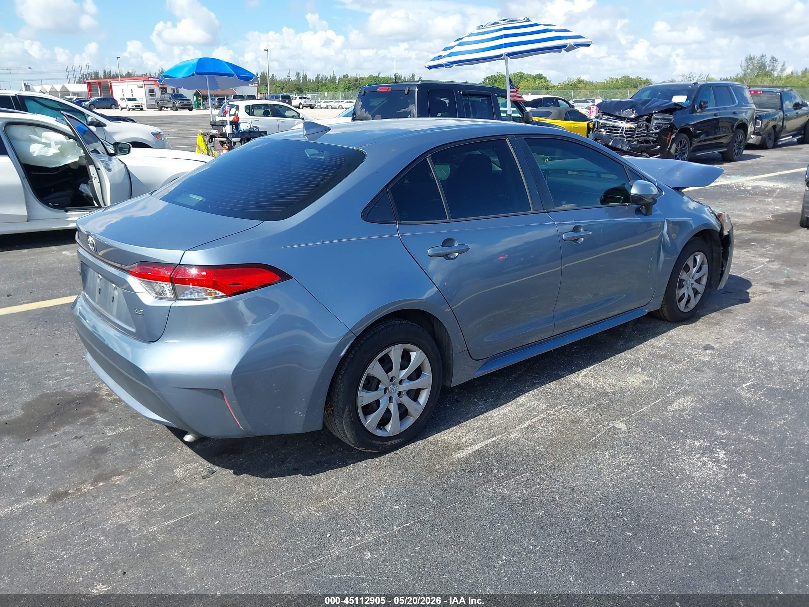 2020 Toyota Corolla Le Gray vin: JTDEPRAE8LJ067279