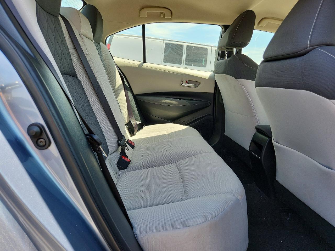 2020 Toyota Corolla Le Blue vin: JTDEPRAE9LJ034601