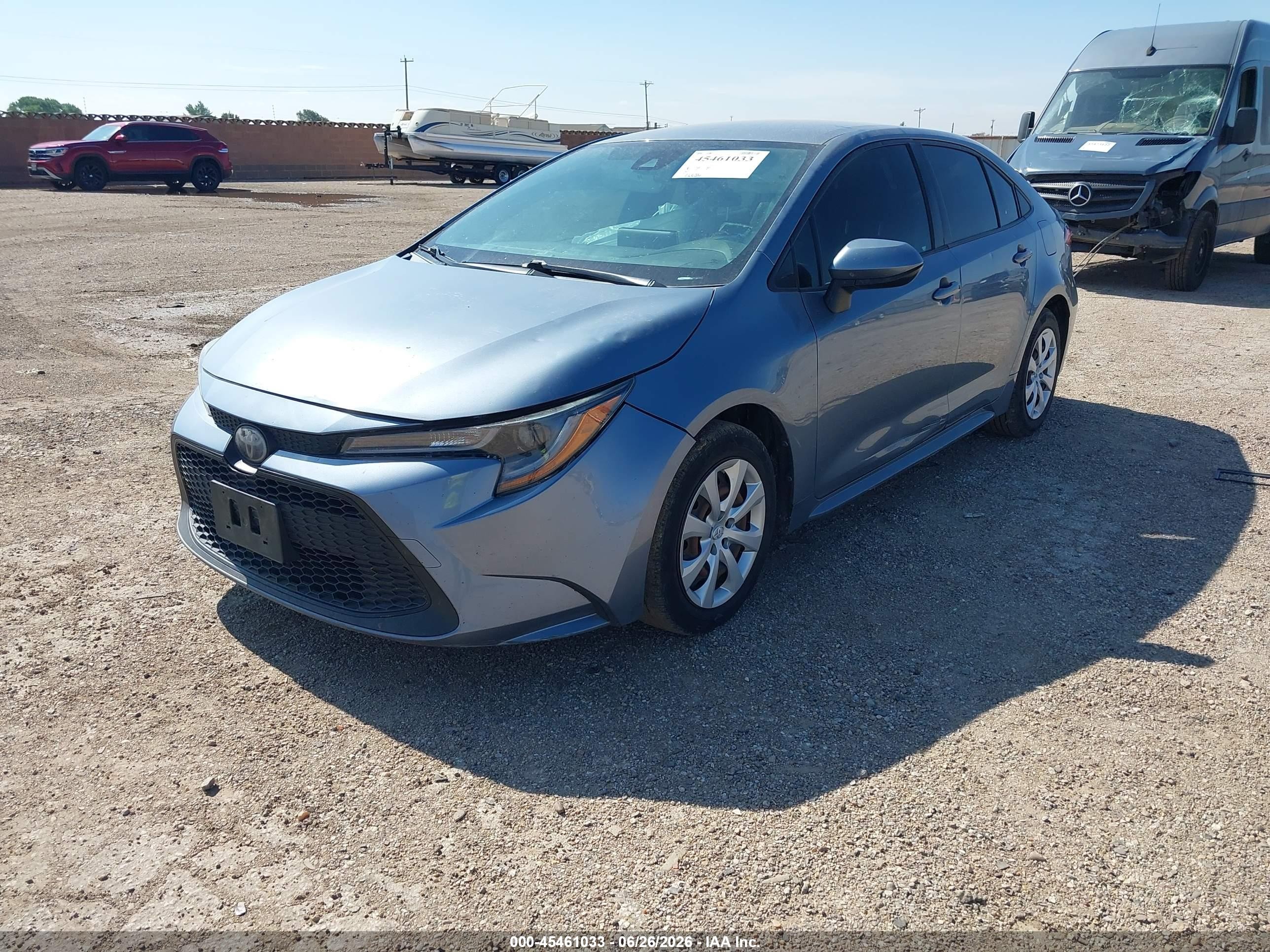 2020 Toyota Corolla Le Blue vin: JTDEPRAE9LJ073351
