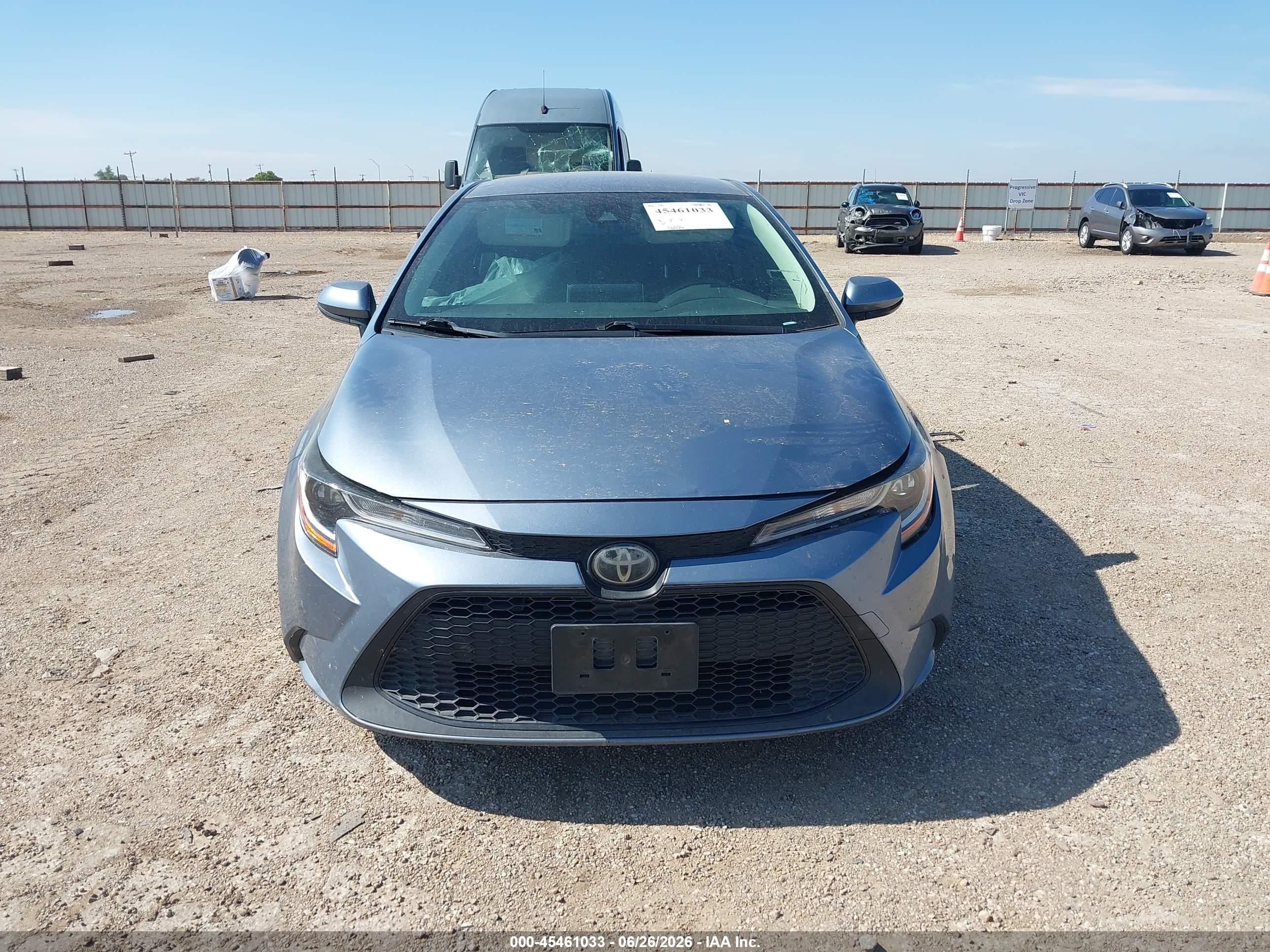 2020 Toyota Corolla Le Blue vin: JTDEPRAE9LJ073351