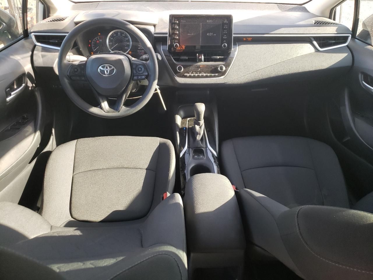 2020 Toyota Corolla Le Silver vin: JTDEPRAE9LJ107725