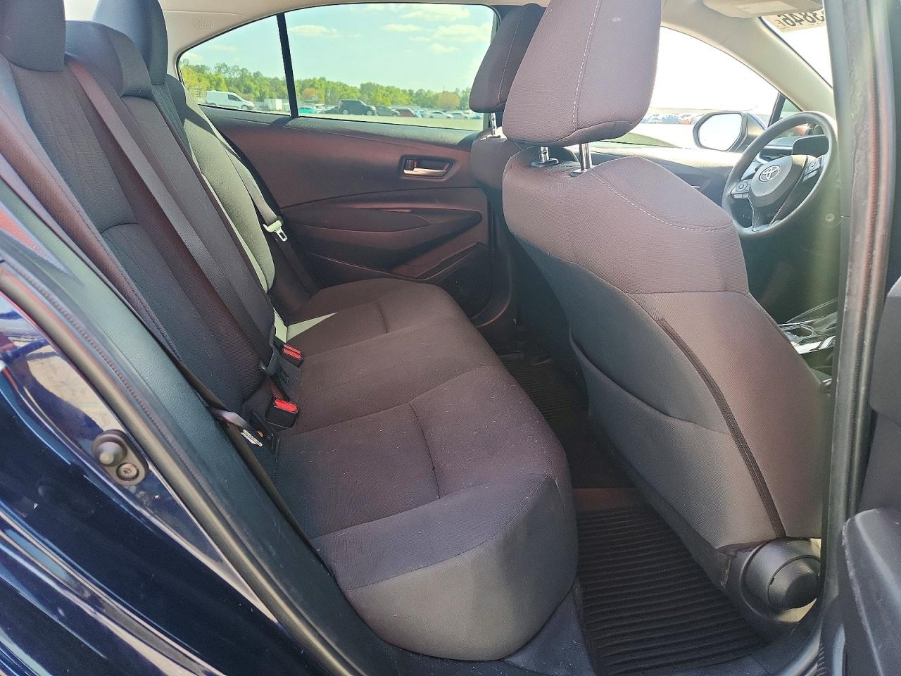 2020 Toyota Corolla Le Blue vin: JTDEPRAEXLJ113663