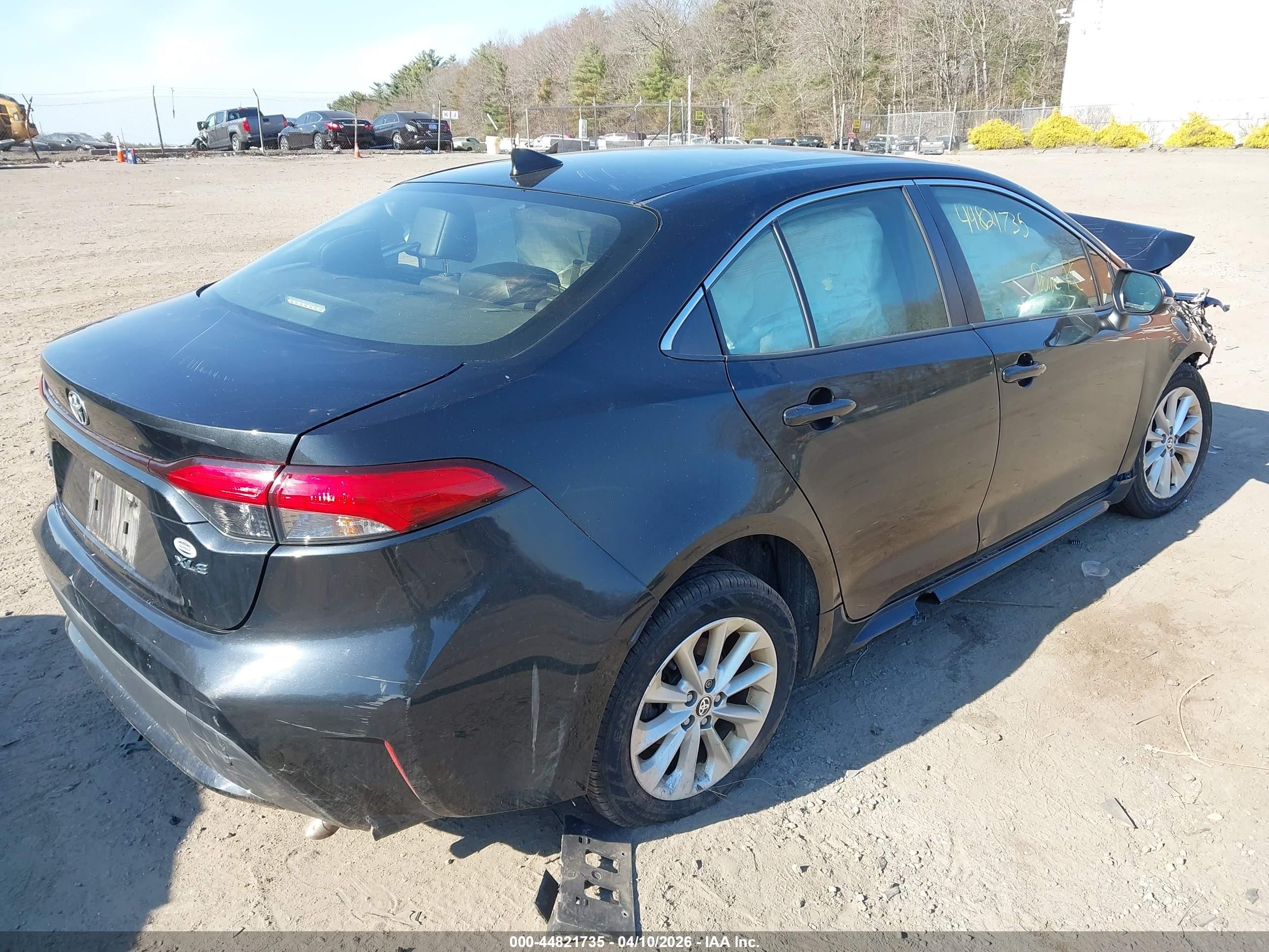 2020 Toyota Corolla Xle Black vin: JTDFPRAE6LJ014097