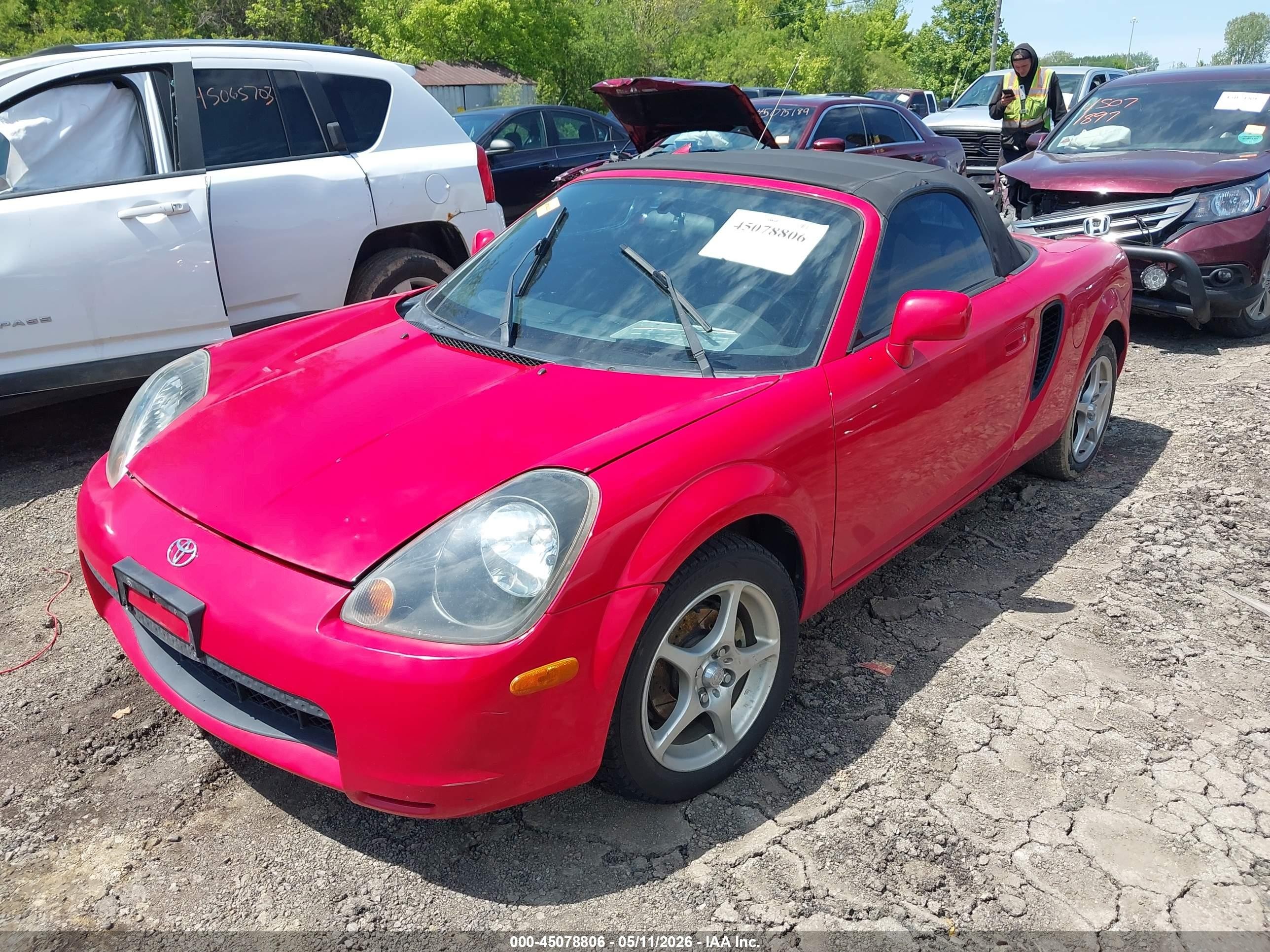 2001 Toyota Mr2 Spyder   Red vin: JTDFR320010029059