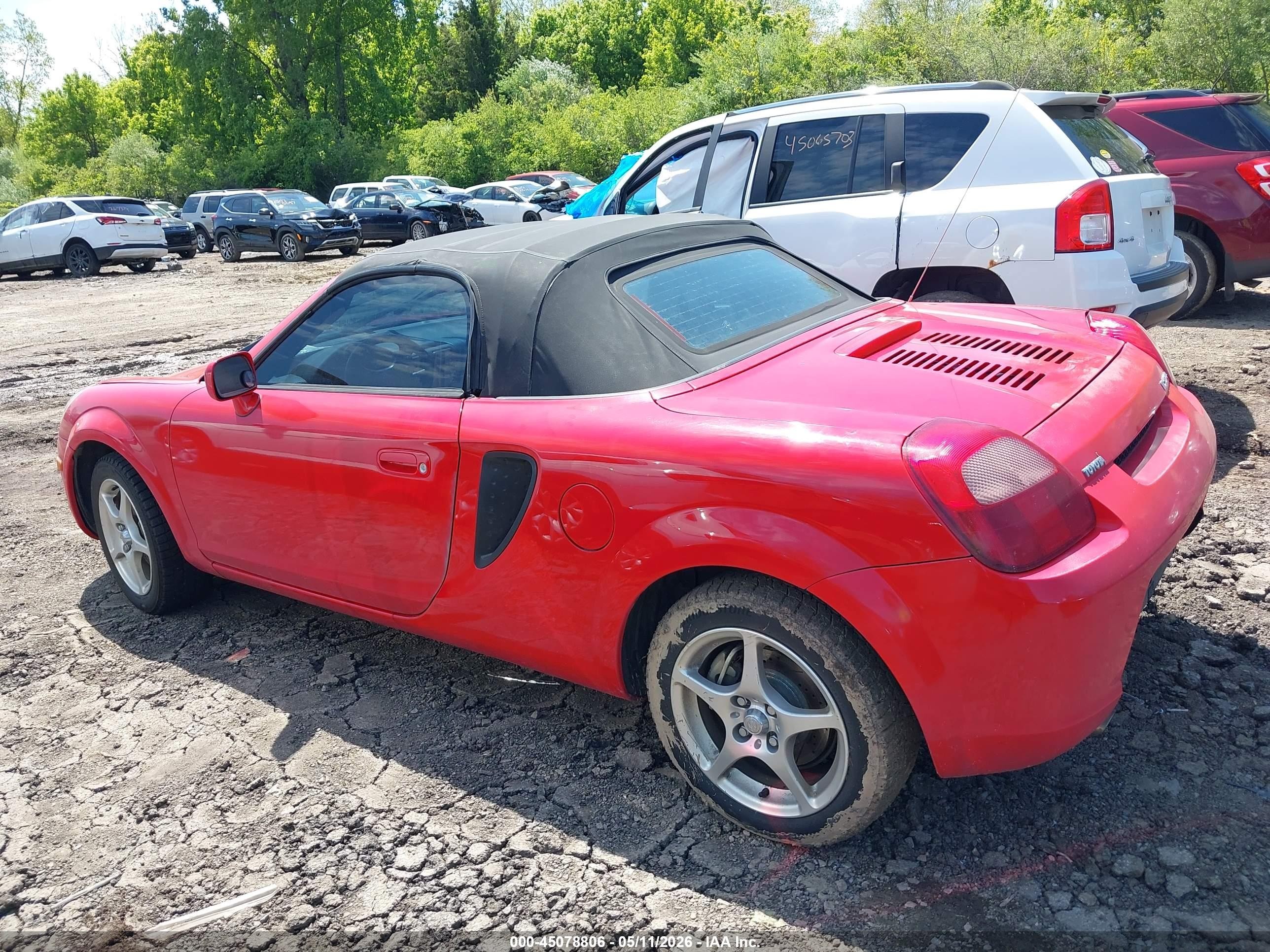 2001 Toyota Mr2 Spyder   Red vin: JTDFR320010029059